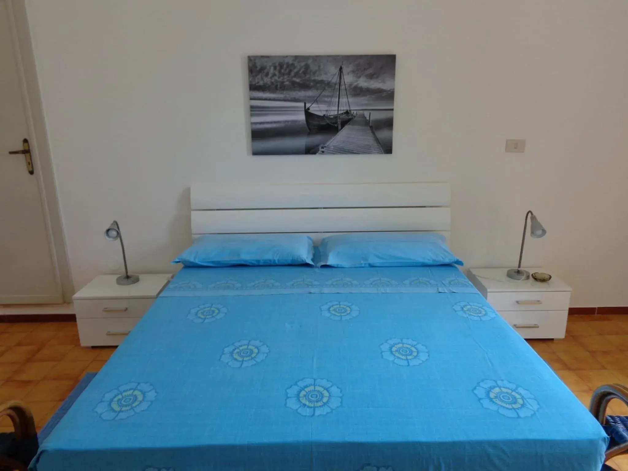 Deluxe Double Room with Balcony and Sea View in Villa Stasi B&B Deluxe Double Room with Balcony and Sea View in Villa Stasi B&B