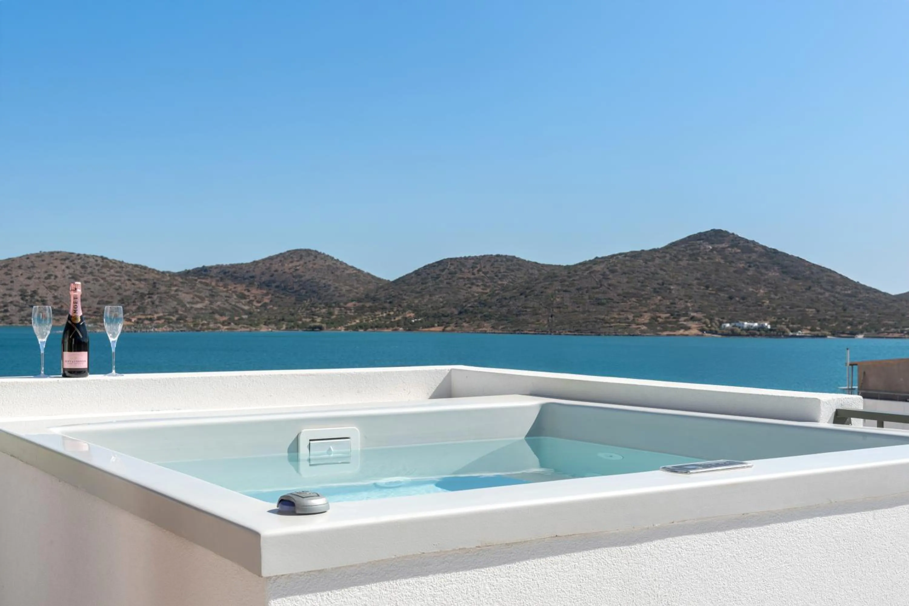 Executive Room with Outdoor Jetted Tub and Sea View in Elounda Stories Boutique Hotel