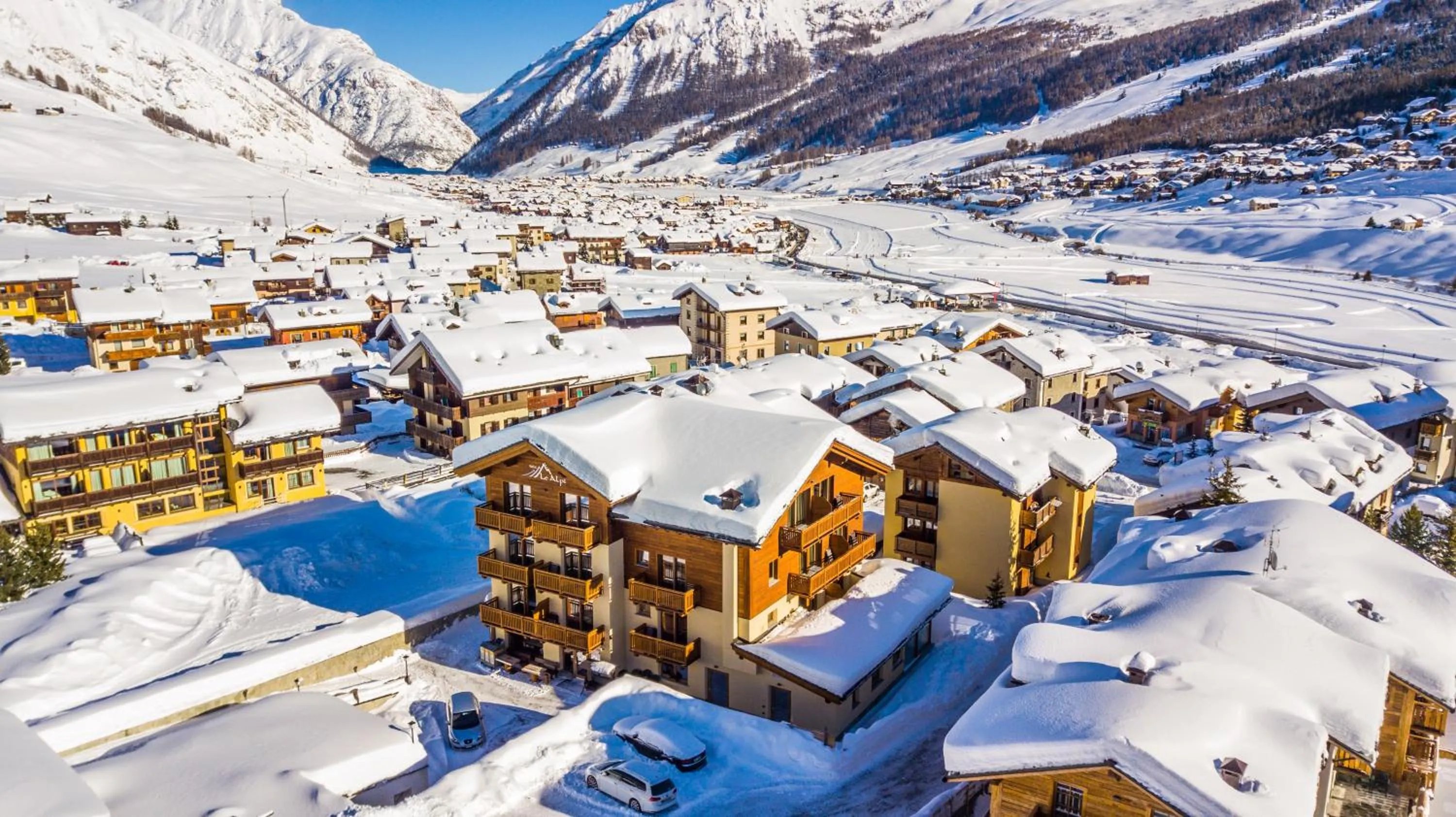 Property building in Hotel Le Alpi