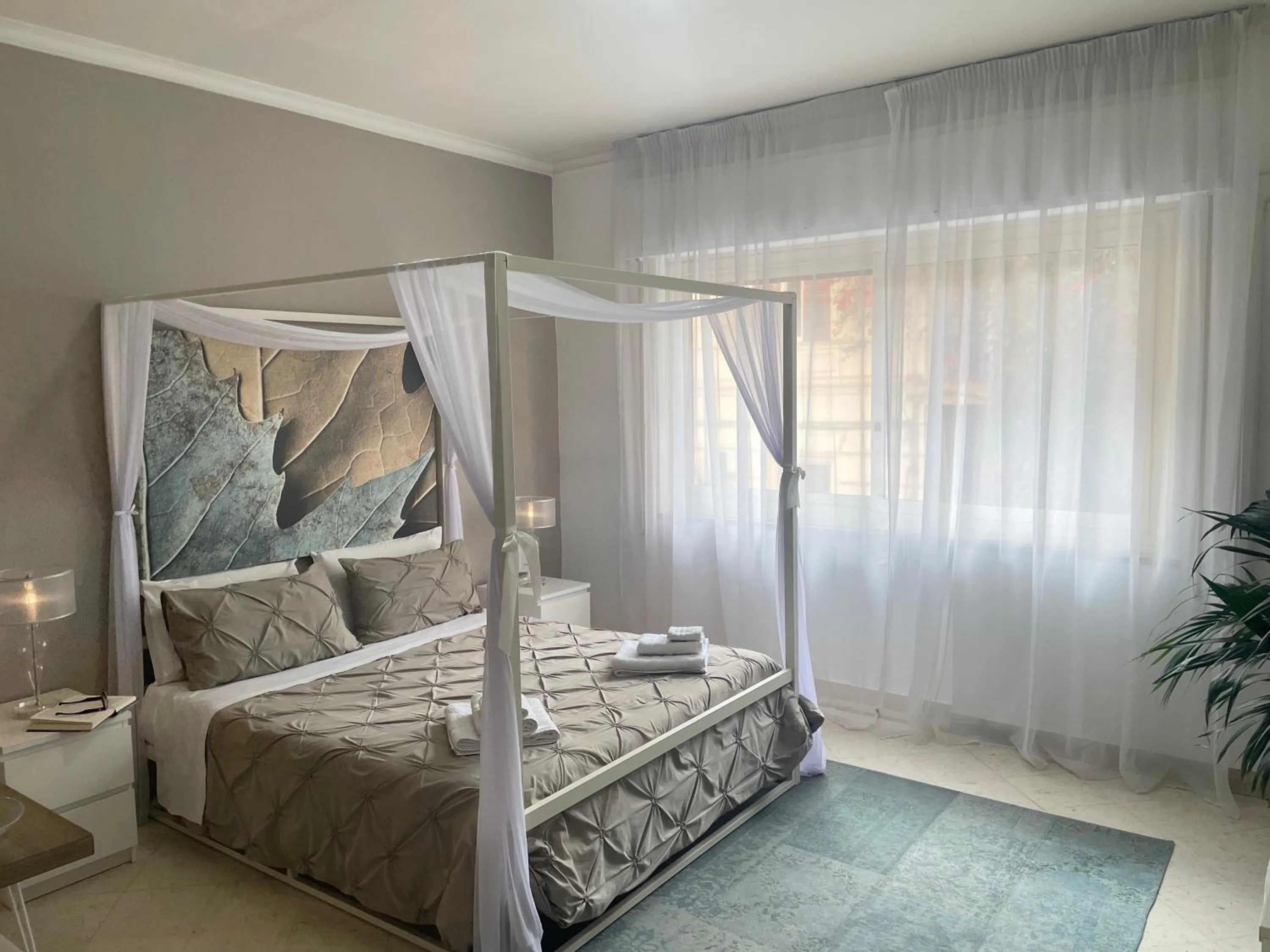 Al Politeama Rooms B&B