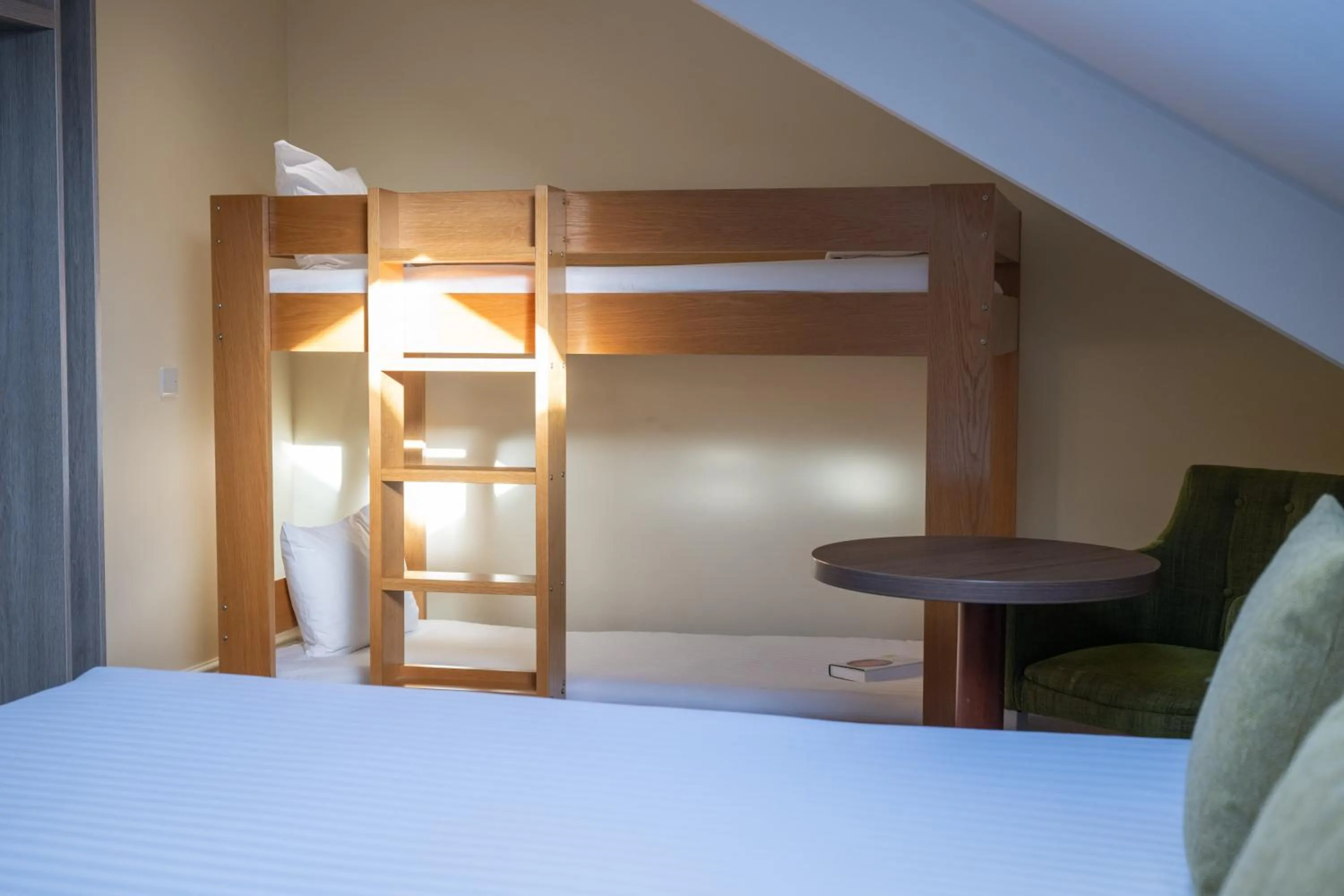 Bed in Hellidon Lakes Hotel