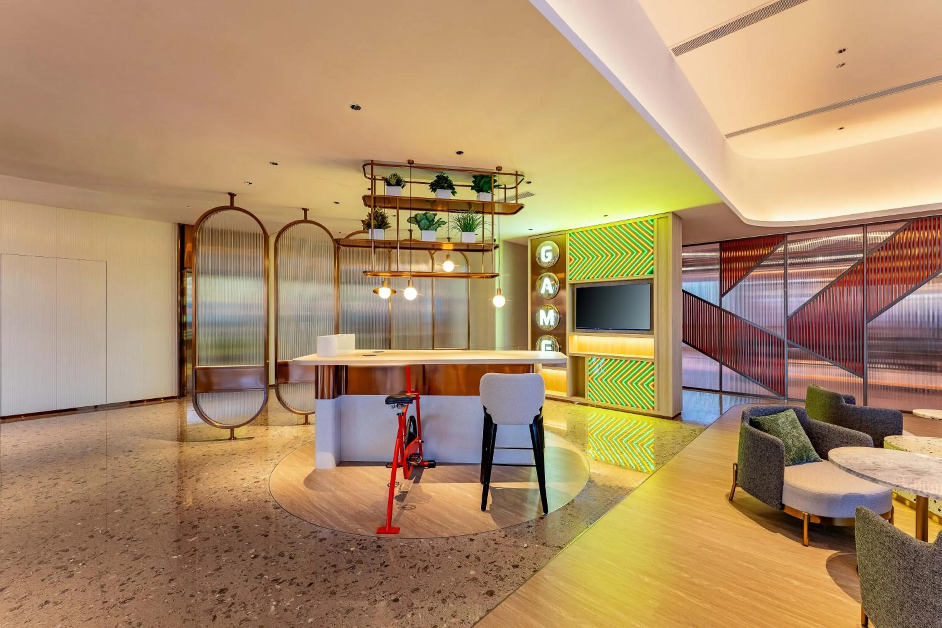 Seating area in EVEN Hotel Qingdao Laoshan - an IHG Hotel