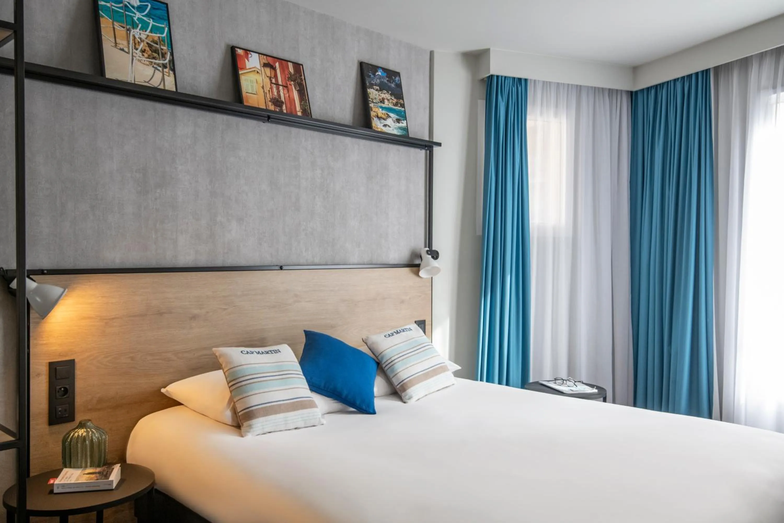 Bed in Ibis Roquebrune Cap Martin Menton