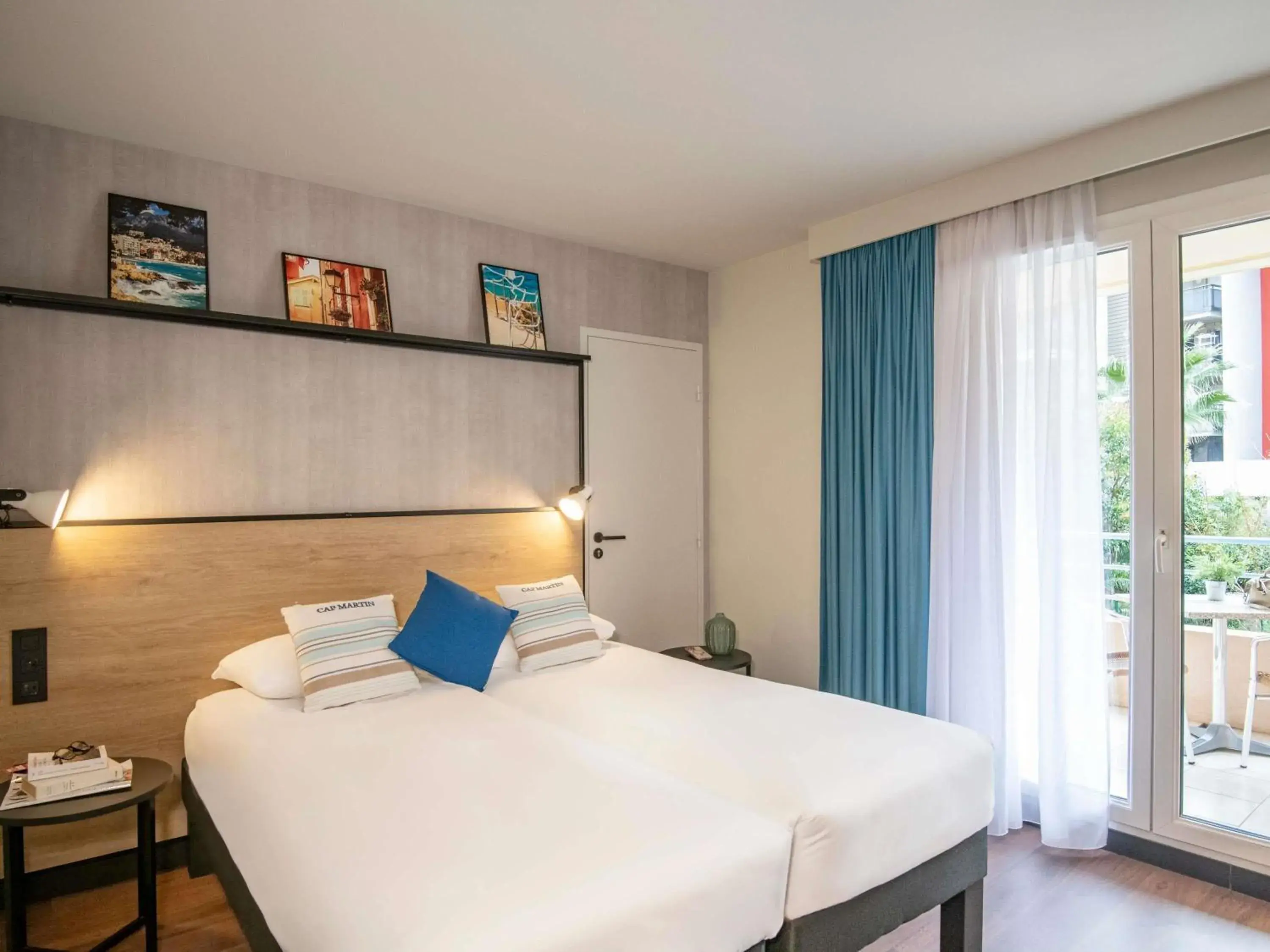 Bedroom, Bed in Ibis Roquebrune Cap Martin Menton Bedroom, Bed in Ibis Roquebrune Cap Martin Menton