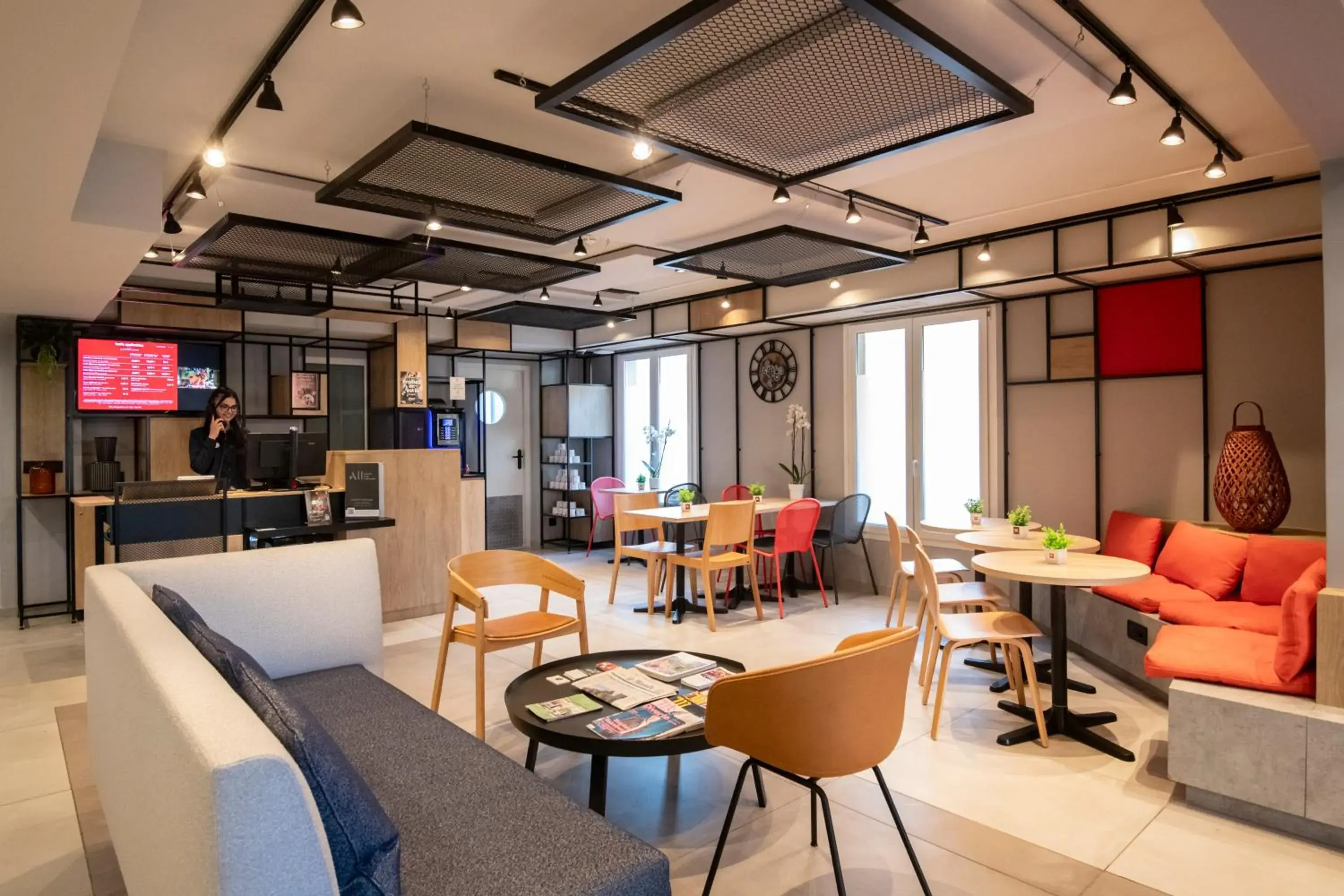 Restaurant/places to eat in Ibis Roquebrune Cap Martin Menton Restaurant/places to eat in Ibis Roquebrune Cap Martin Menton