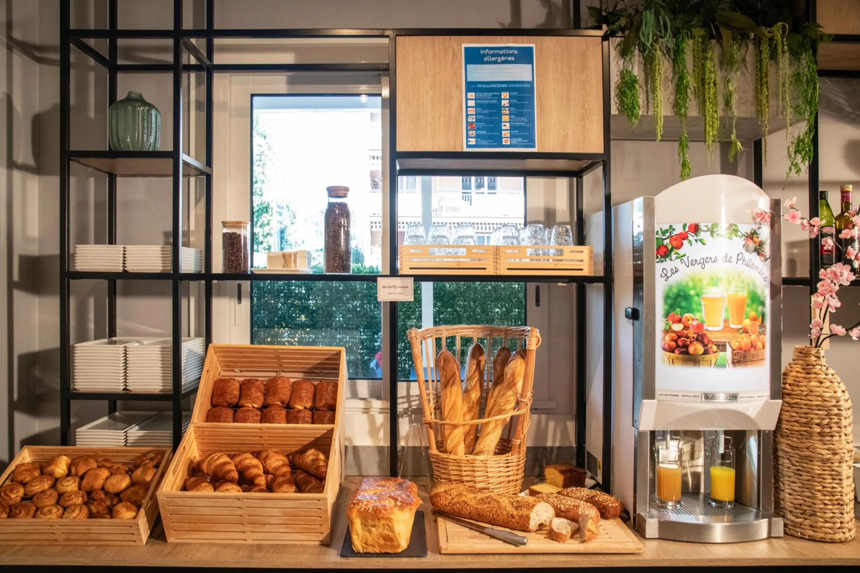 Breakfast in Ibis Roquebrune Cap Martin Menton