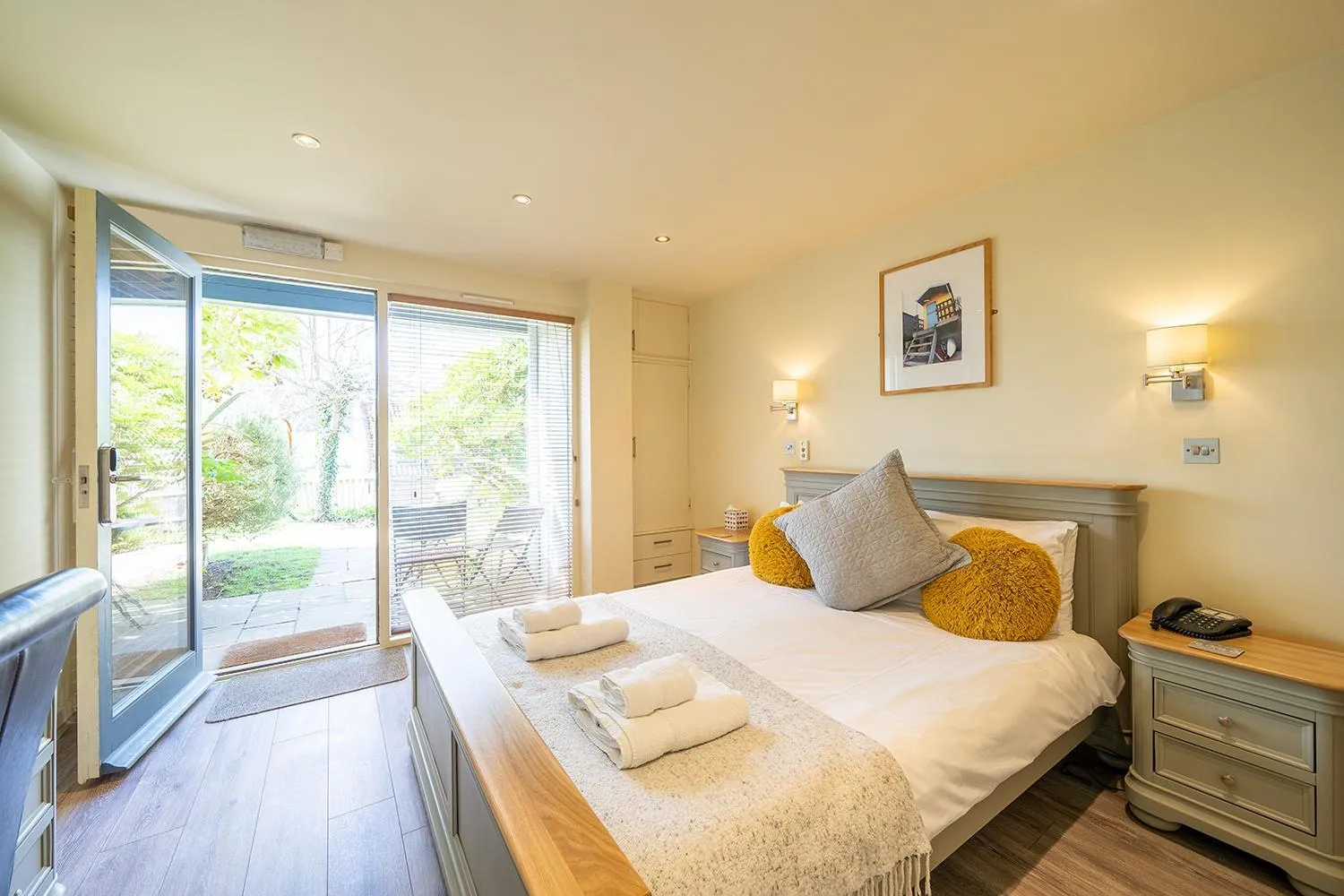 Bed in The Red Lion at Stiffkey