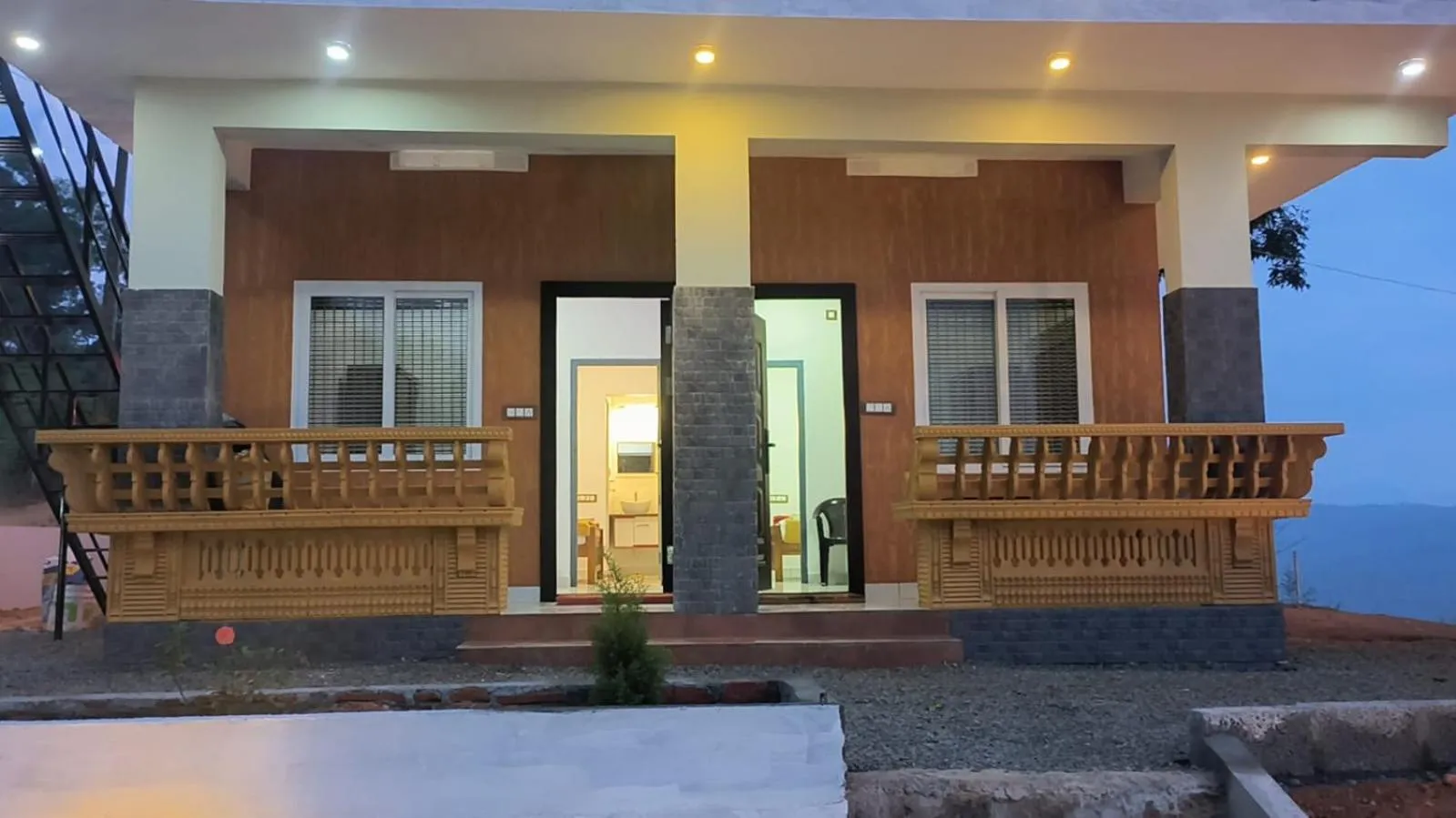 Property building in Dusk Vistas Resort