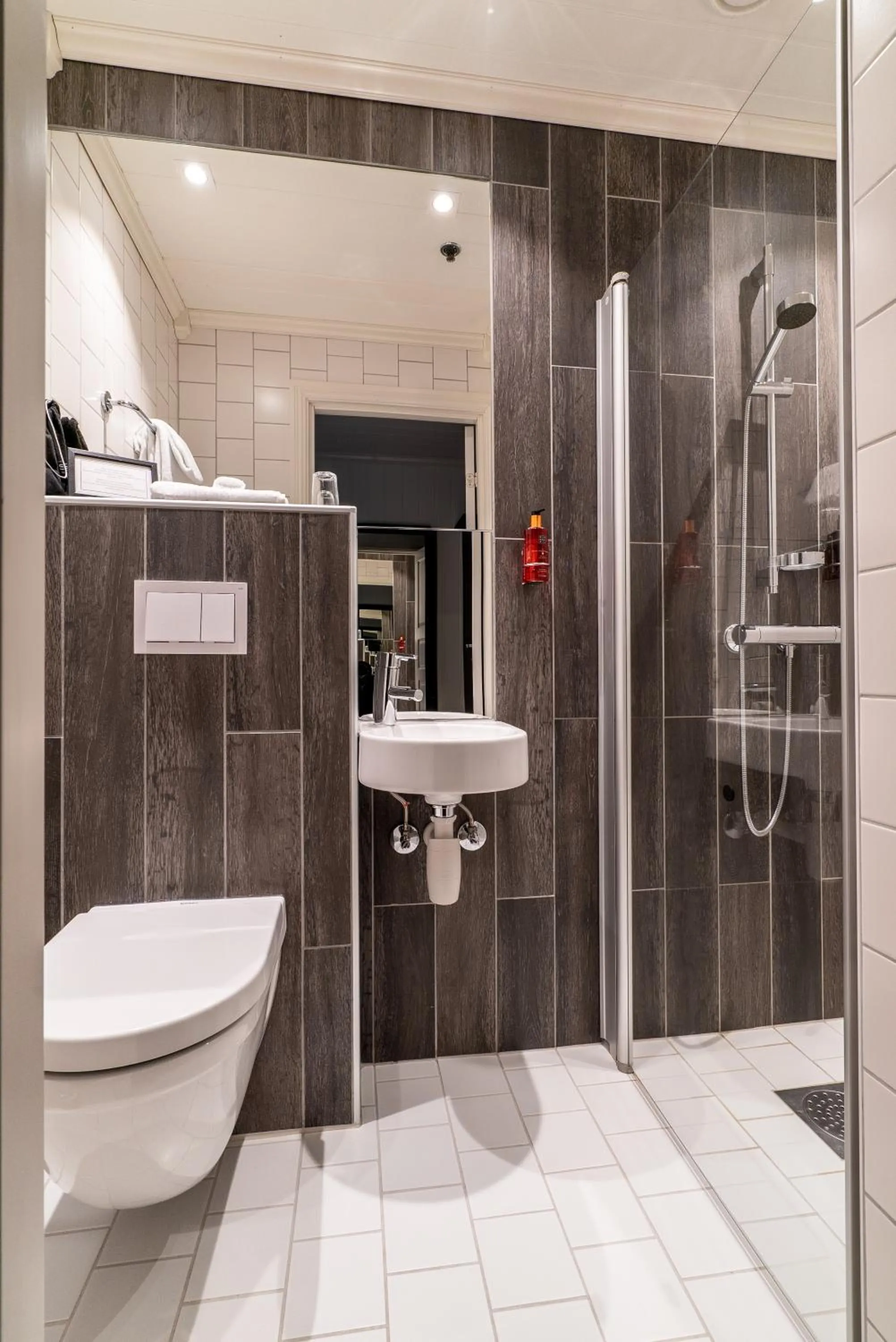 Shower in Vollan Gjestestue