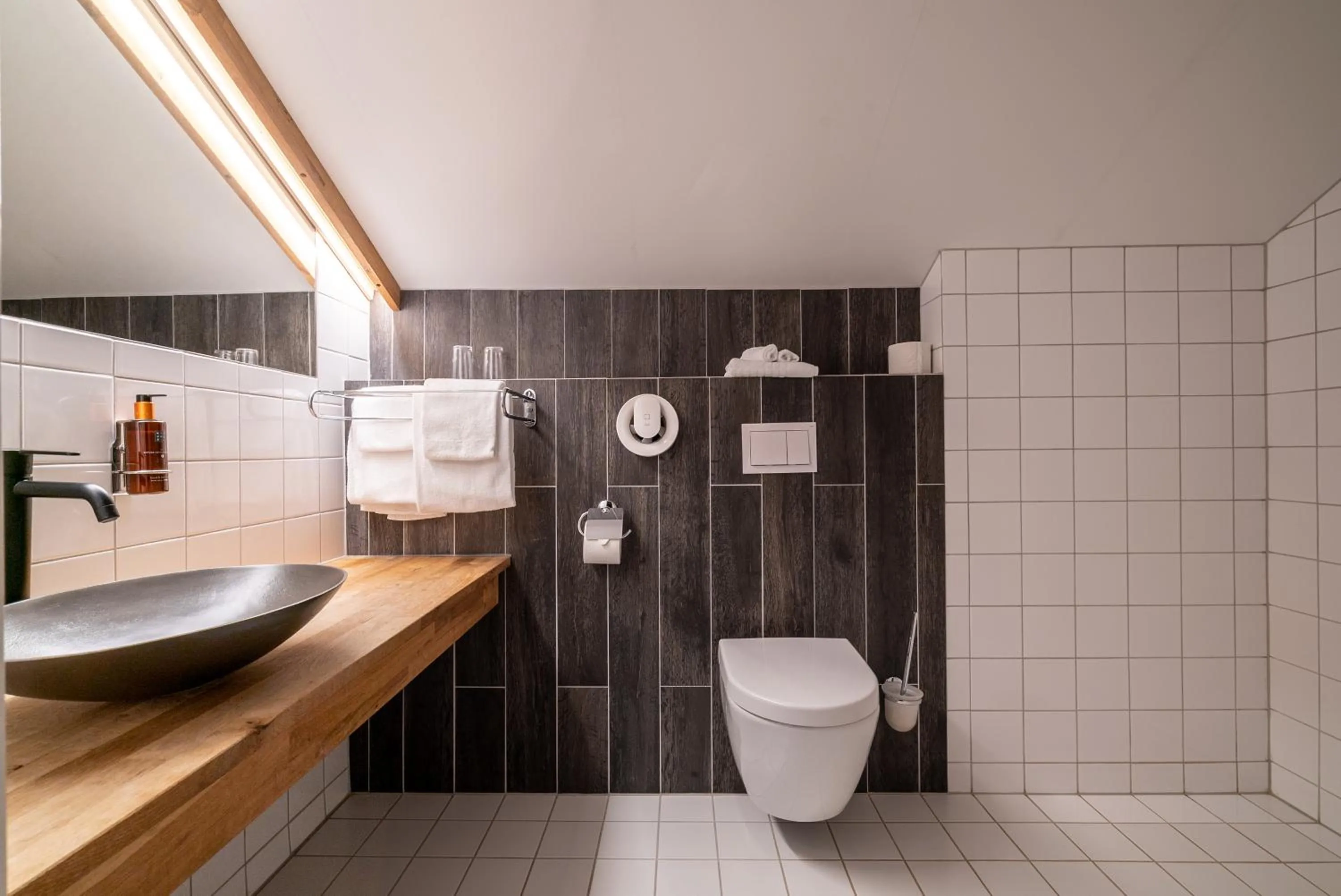 Shower in Vollan Gjestestue