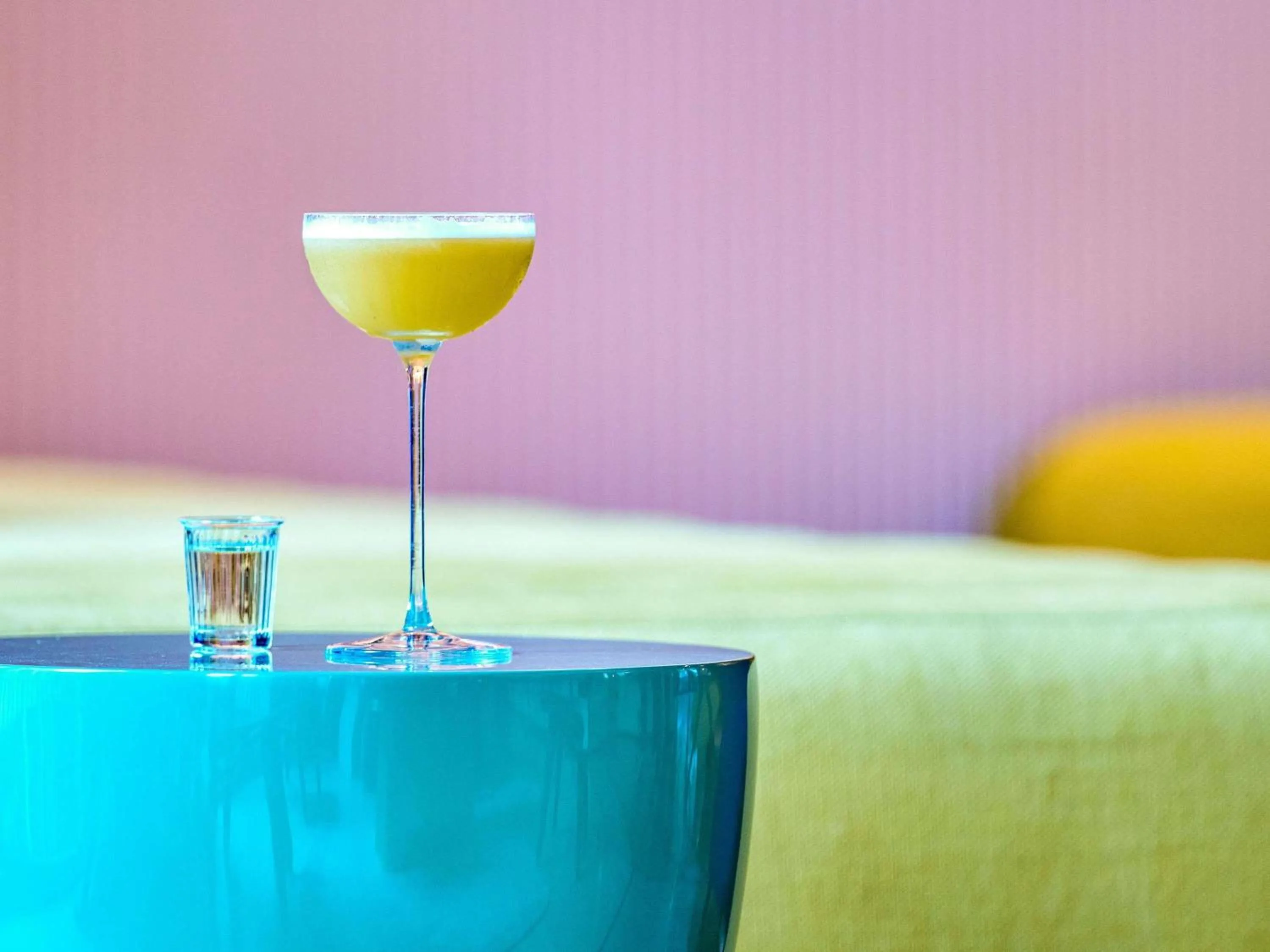 Lounge or bar in TRIBE Paris Clichy