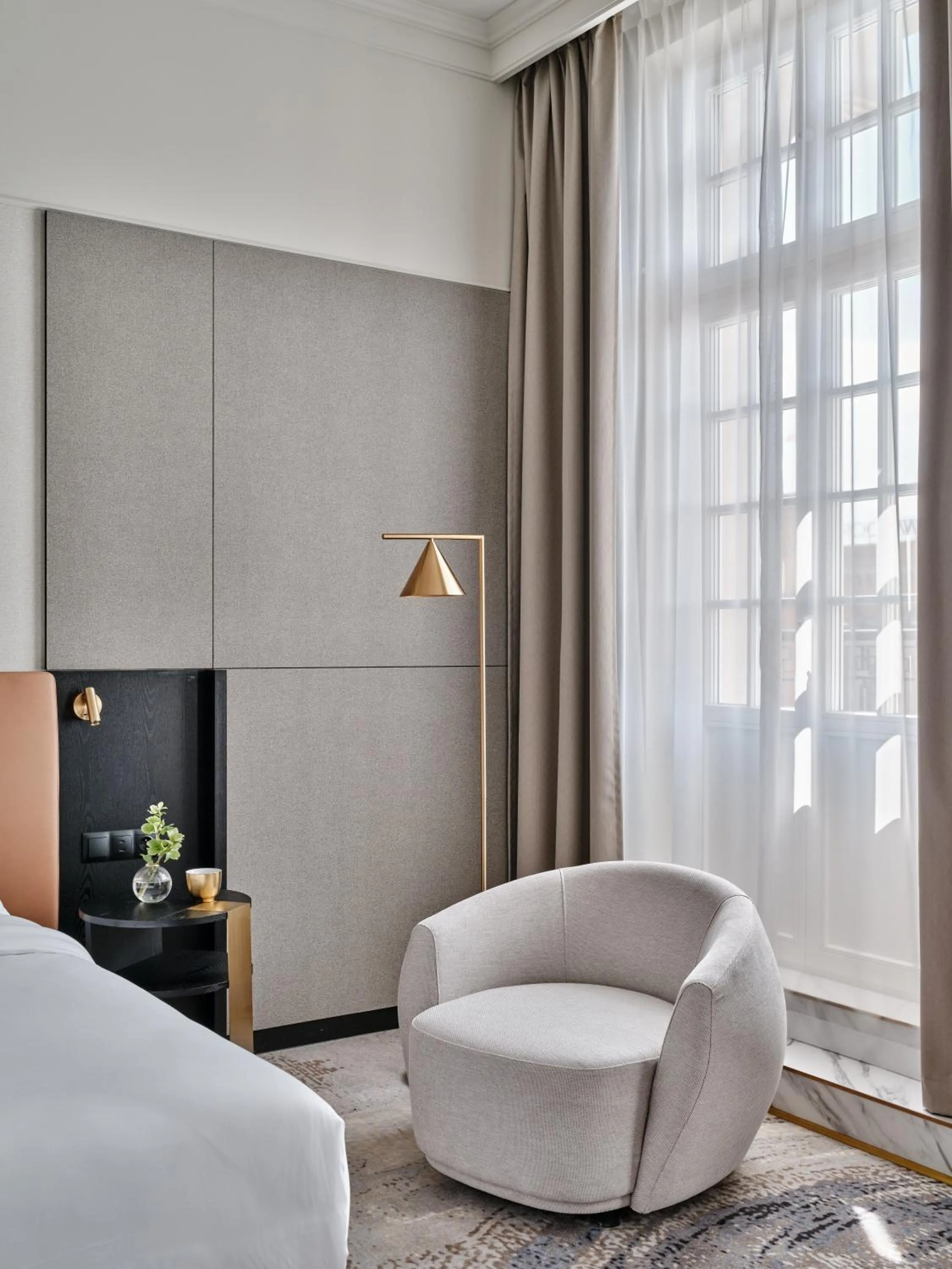 Bed in Mövenpick Grand Hotel Wroclaw