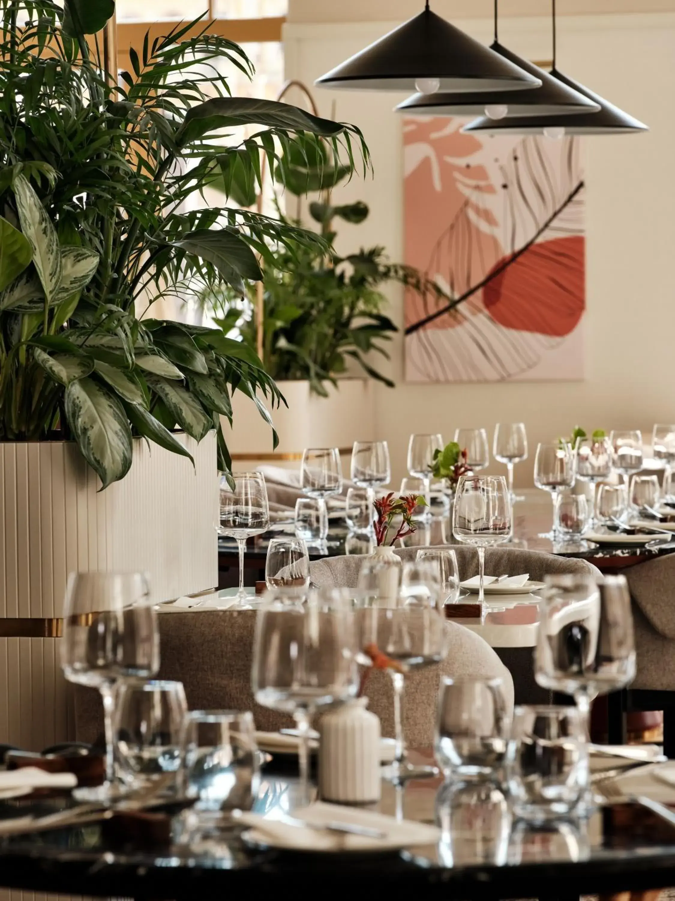 Restaurant/places to eat in Mövenpick Grand Hotel Wroclaw Restaurant/places to eat in Mövenpick Grand Hotel Wroclaw