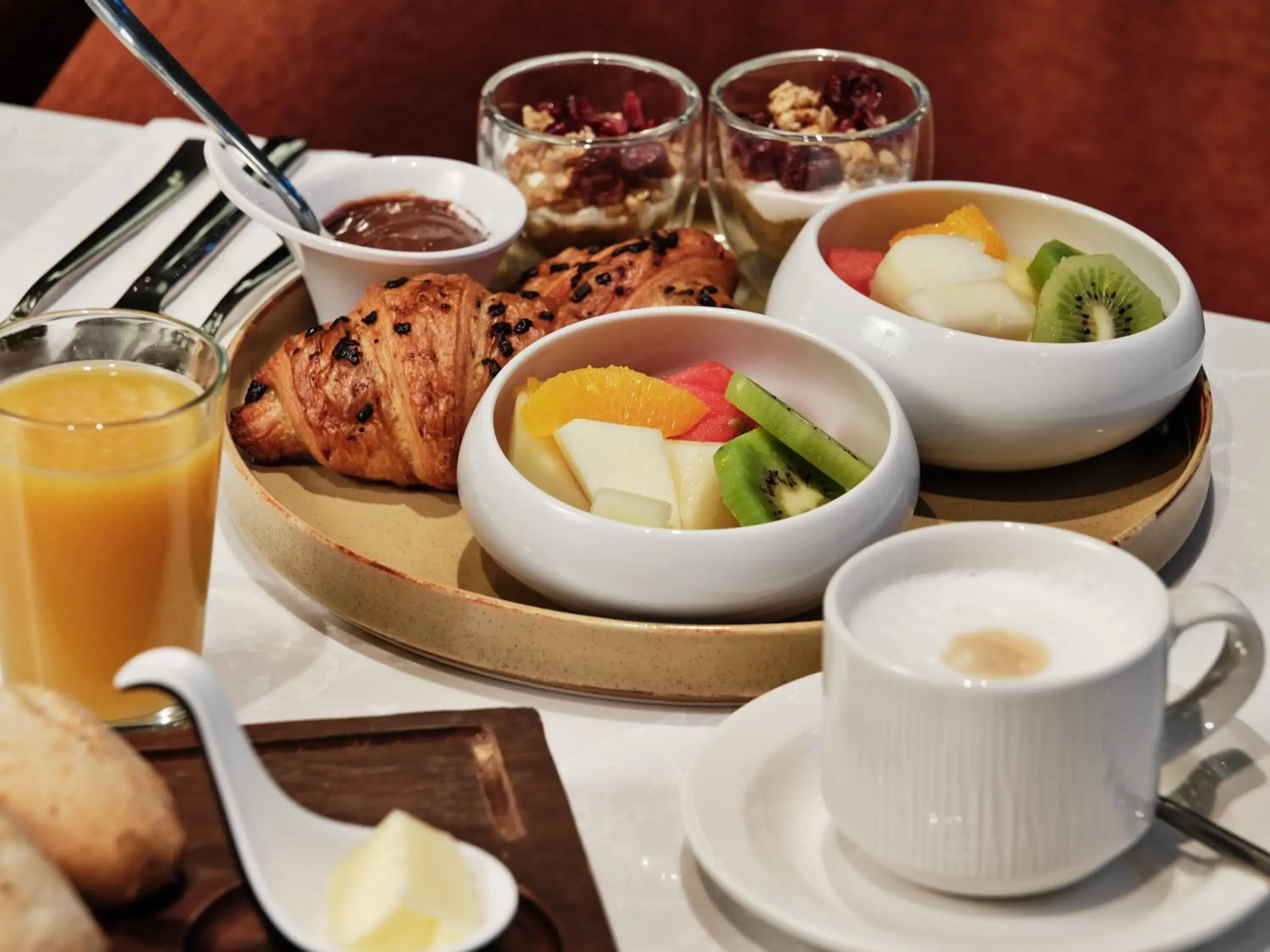 Food and drinks in Mövenpick Grand Hotel Wroclaw Food and drinks in Mövenpick Grand Hotel Wroclaw