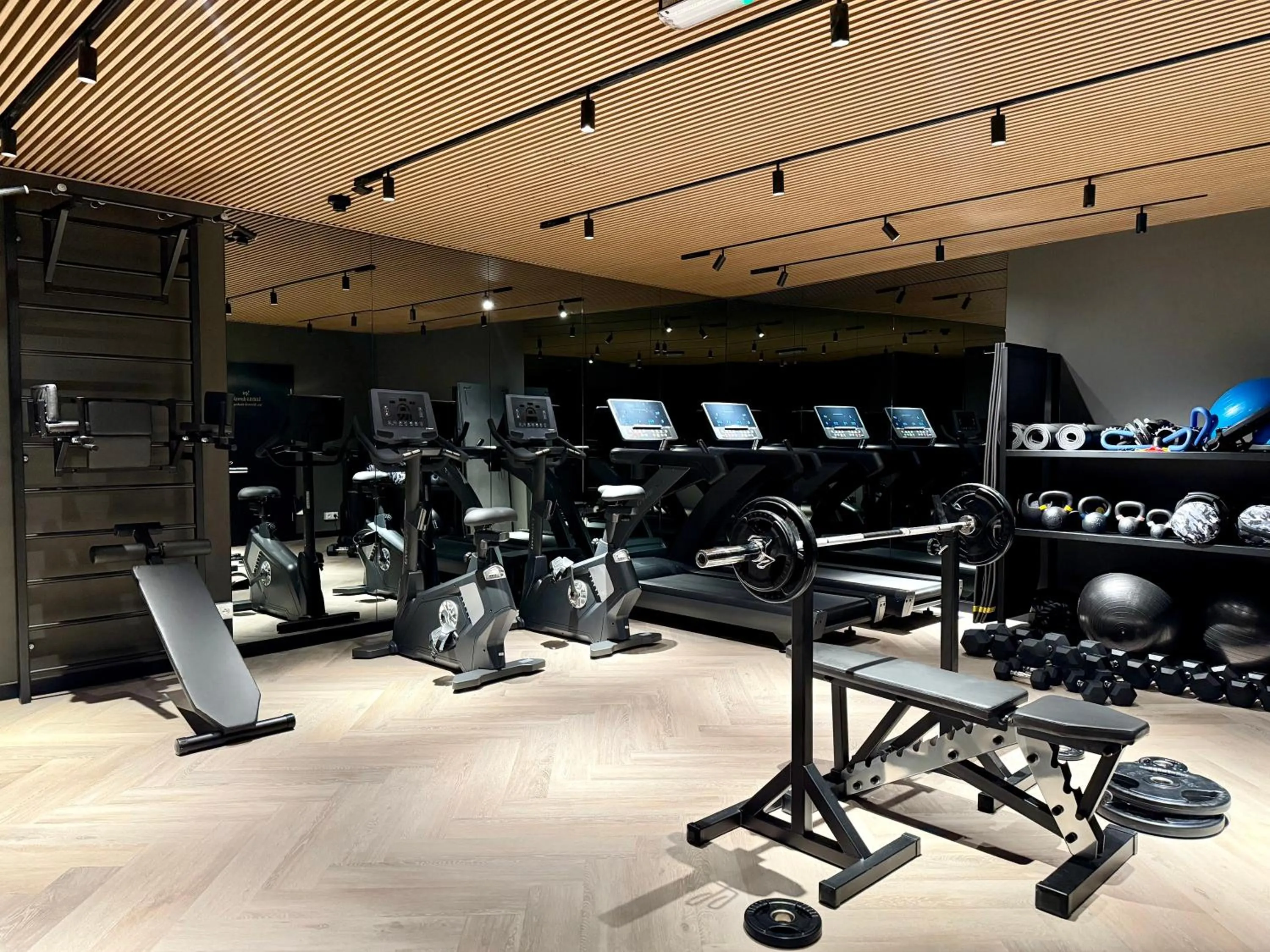 Fitness centre/facilities in Mövenpick Grand Hotel Wroclaw