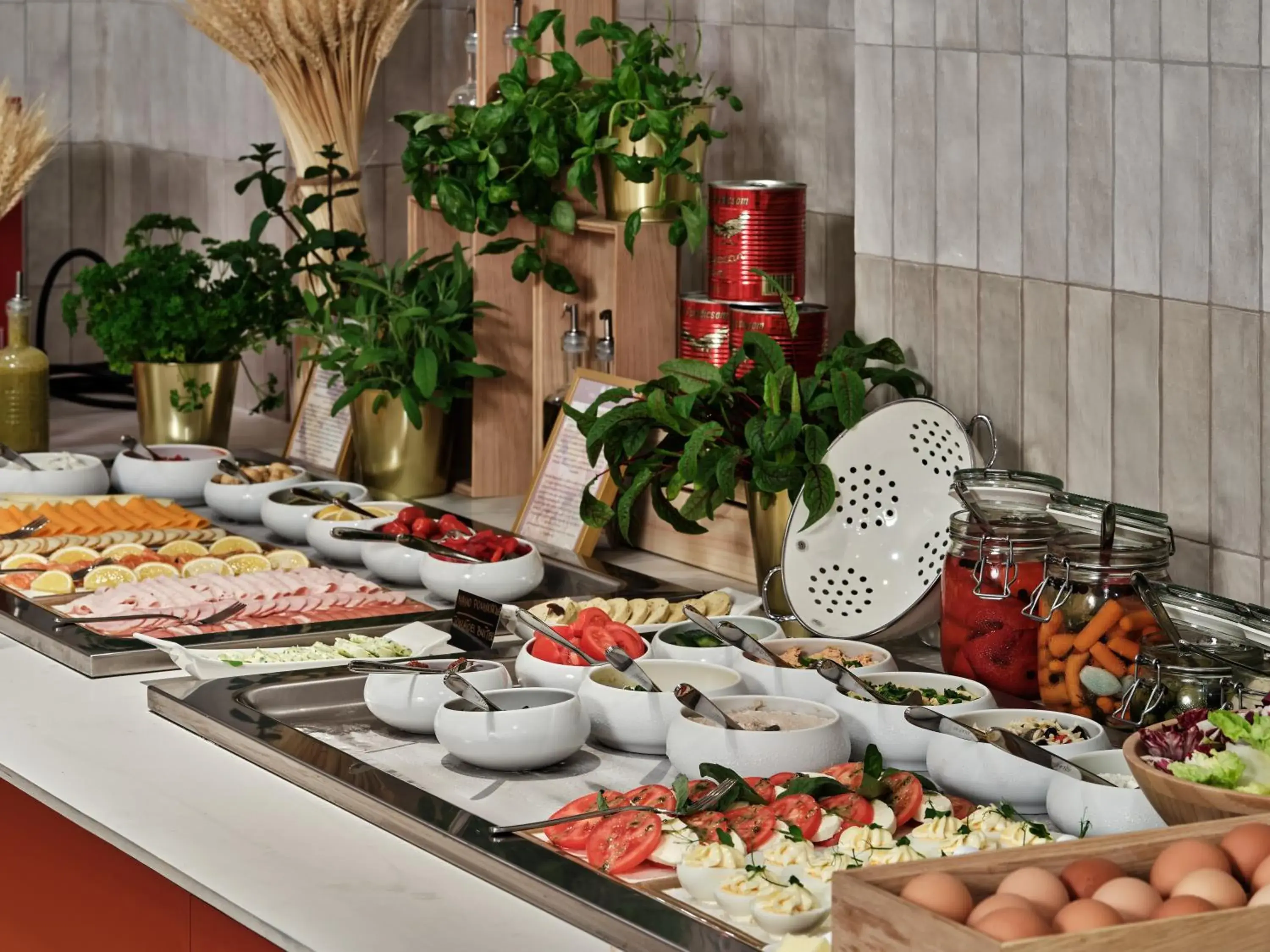 Breakfast in Mövenpick Grand Hotel Wroclaw Breakfast in Mövenpick Grand Hotel Wroclaw