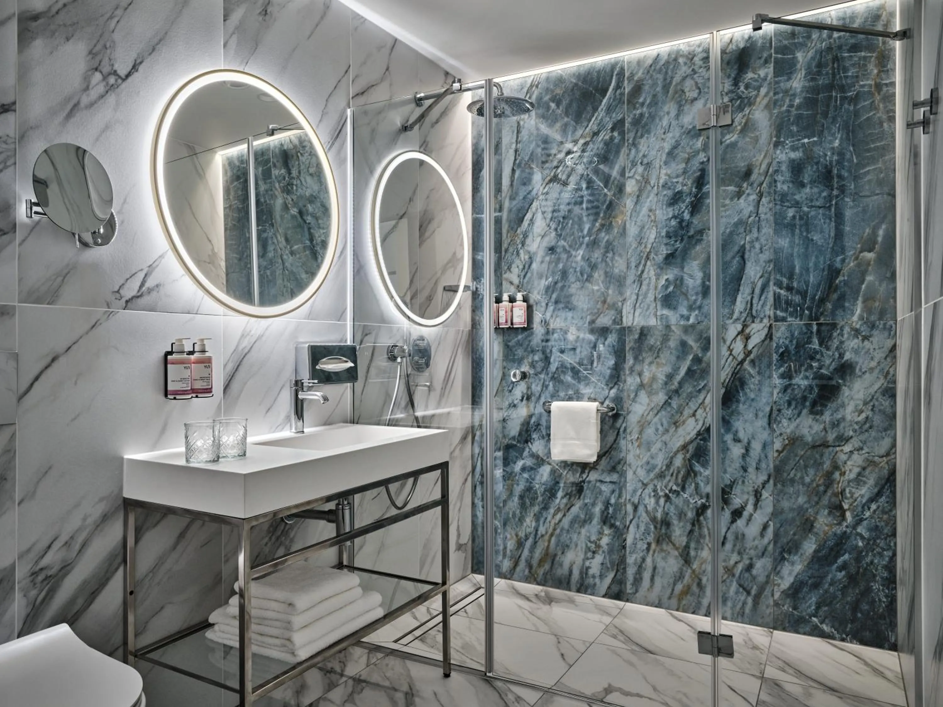 Bathroom in Mövenpick Grand Hotel Wroclaw