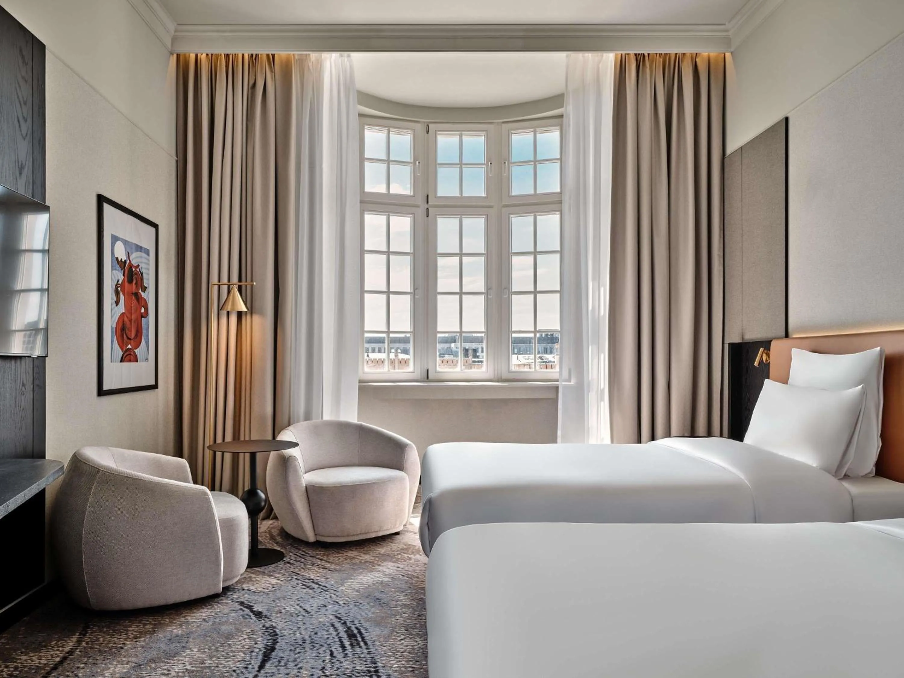 Bedroom, Bed in Mövenpick Grand Hotel Wroclaw