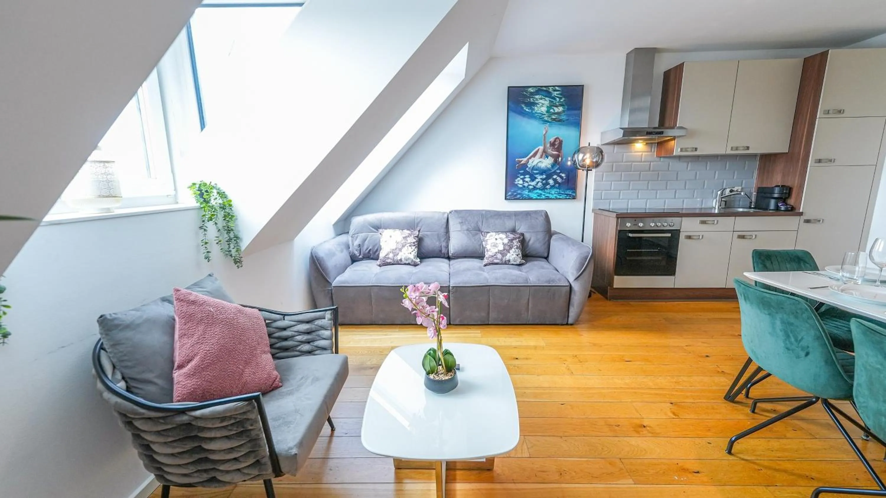 Kitchen or kitchenette in Christiano Apartments Hauptbahnhof | contactless check-in