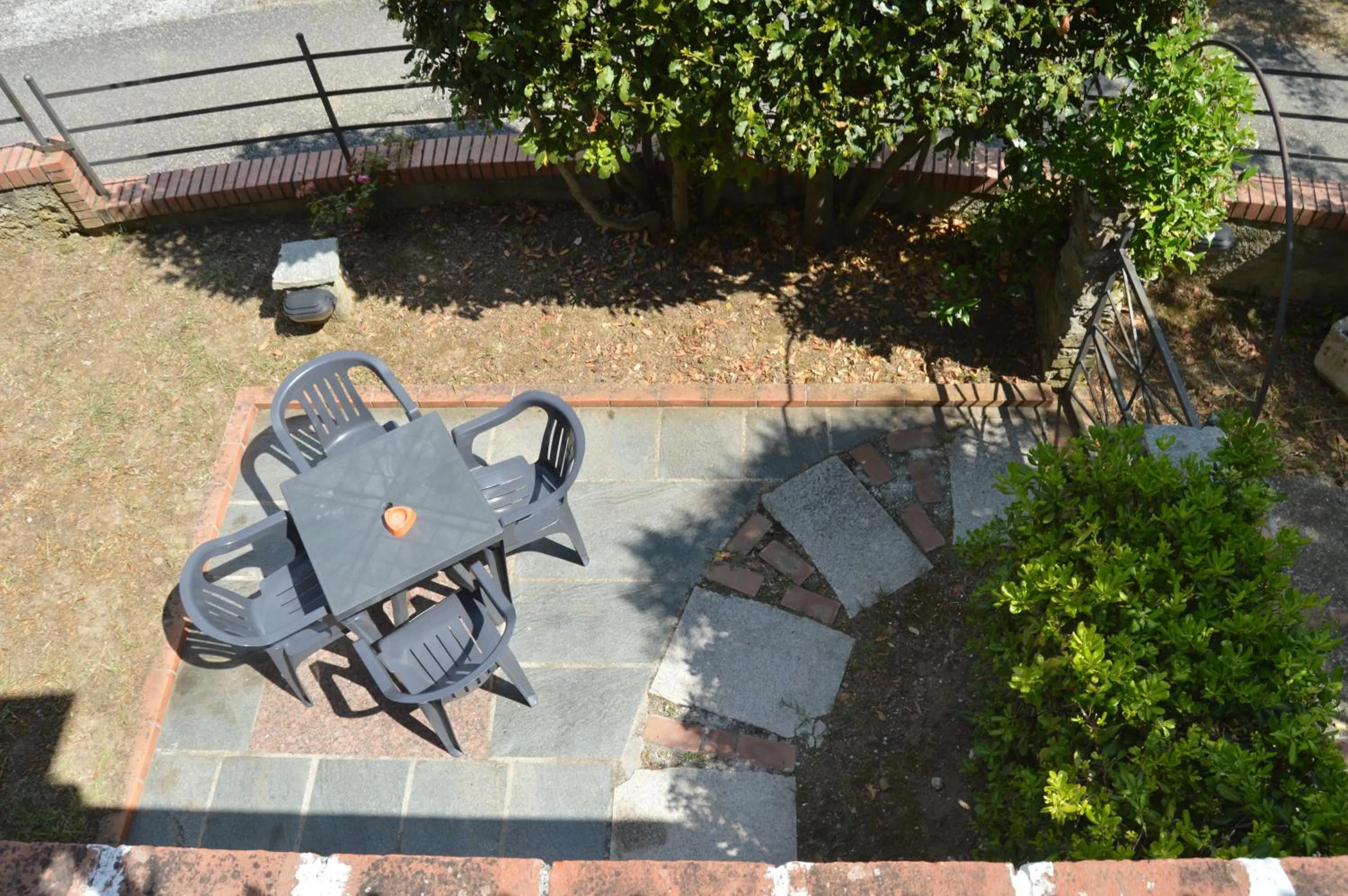 Garden view in Casa Sarticola