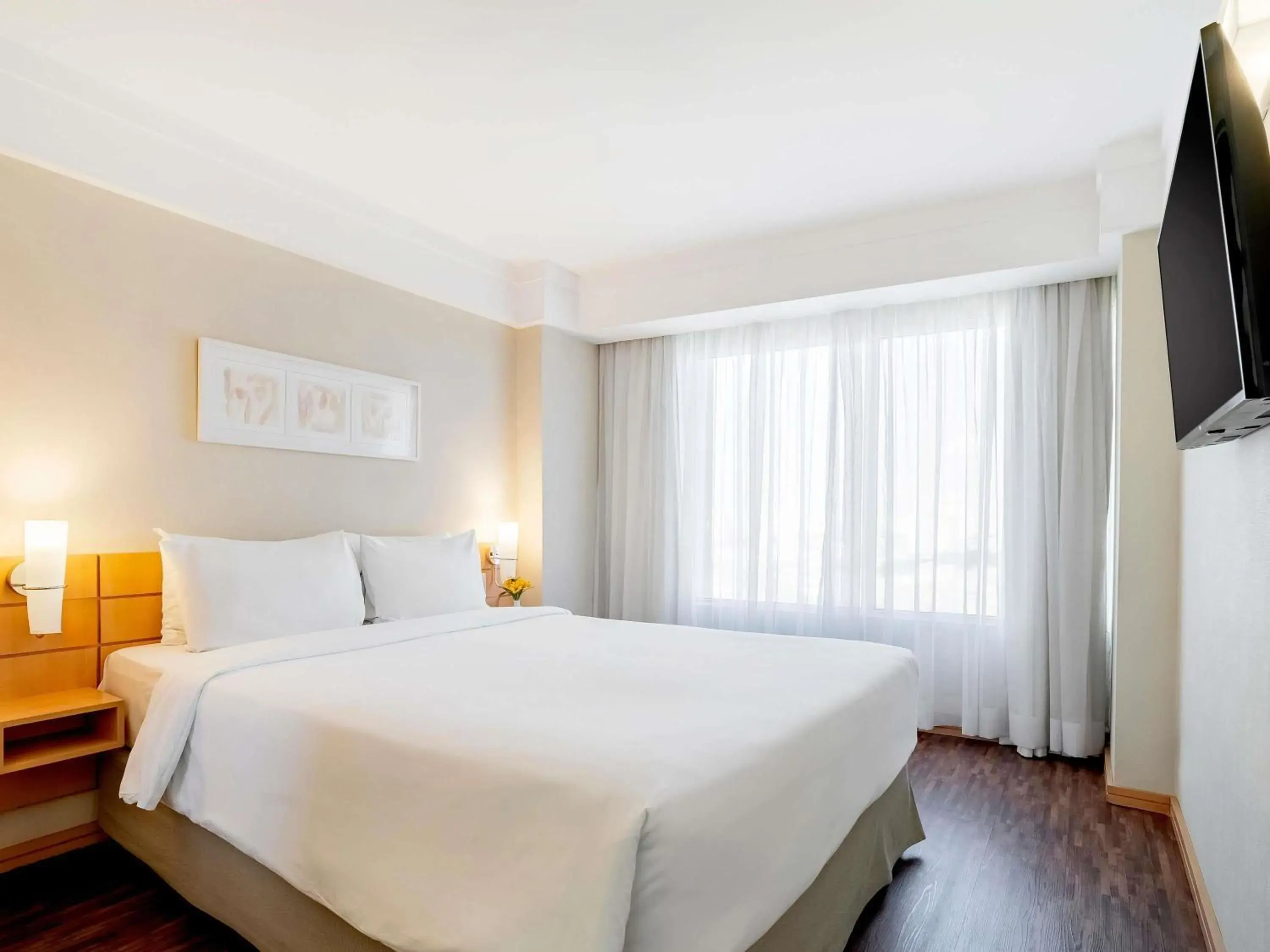 Bedroom, Bed in Mercure Guarulhos Aeroporto Bedroom, Bed in Mercure Guarulhos Aeroporto