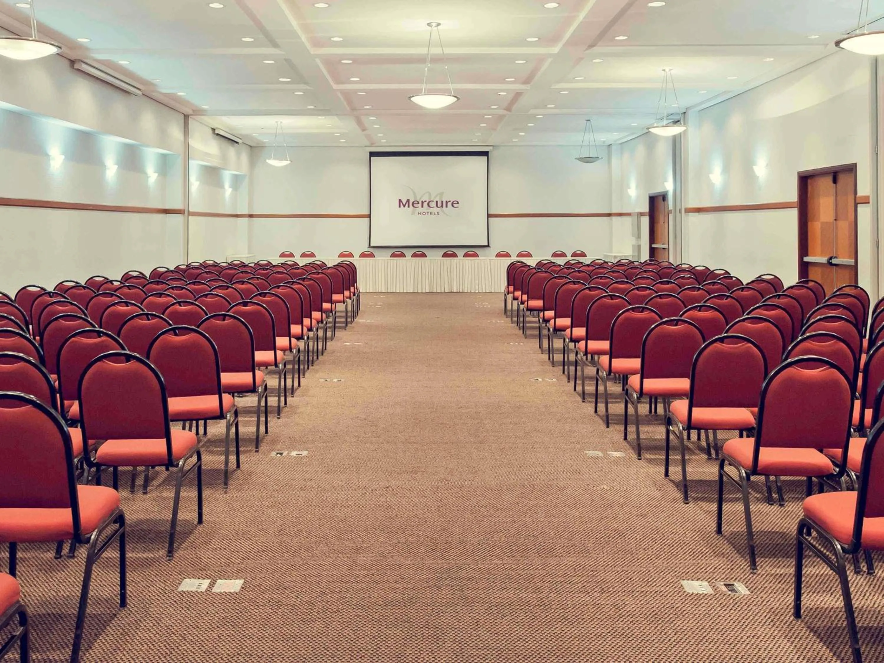 Business facilities in Mercure Guarulhos Aeroporto