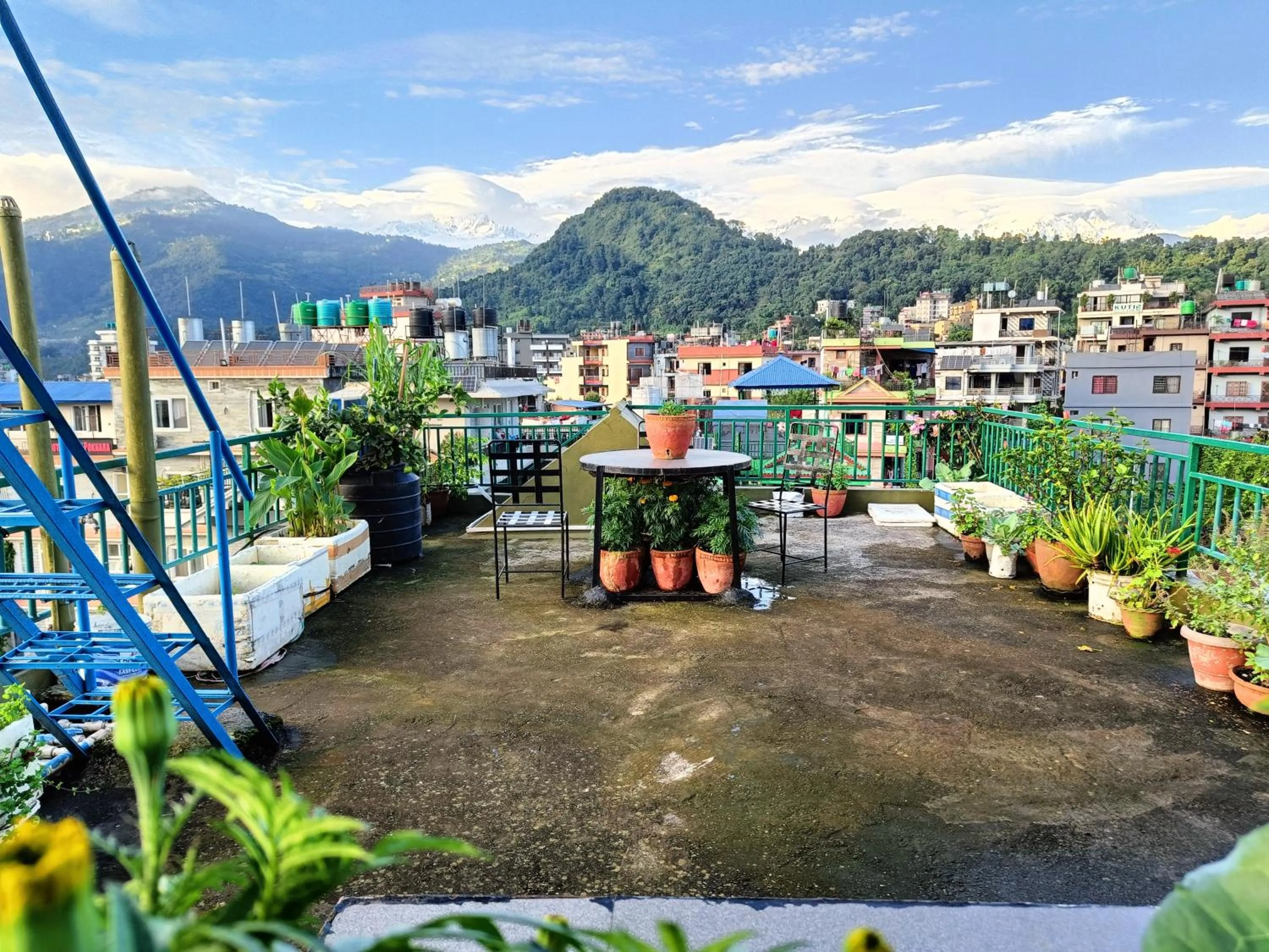 R&R Guest House