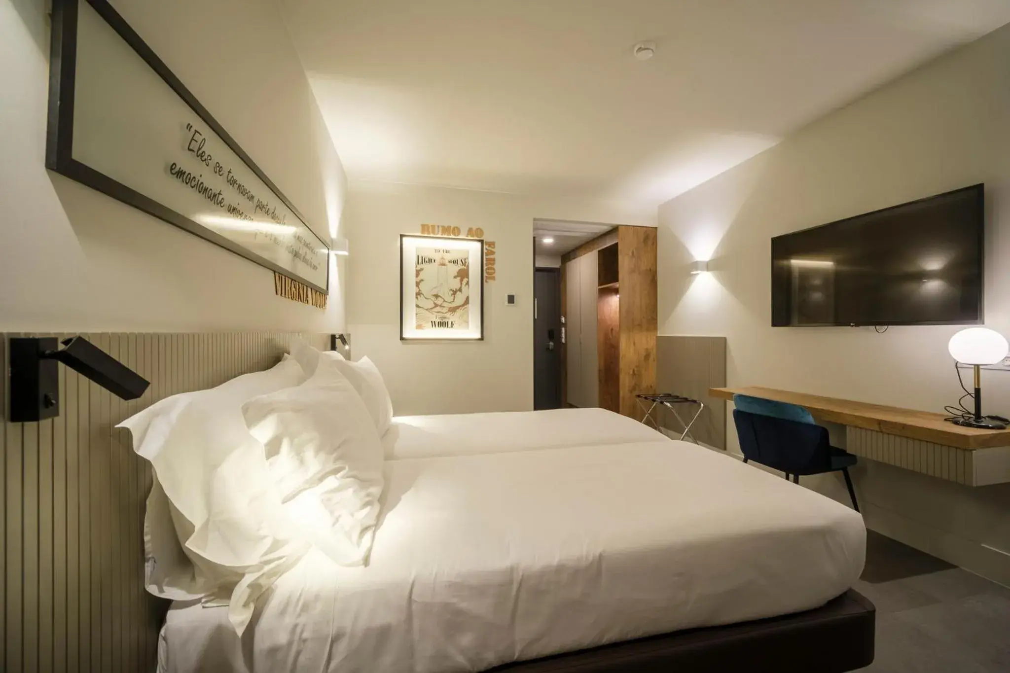 Bedroom, Bed in Azores Book Hotel Bedroom, Bed in Azores Book Hotel