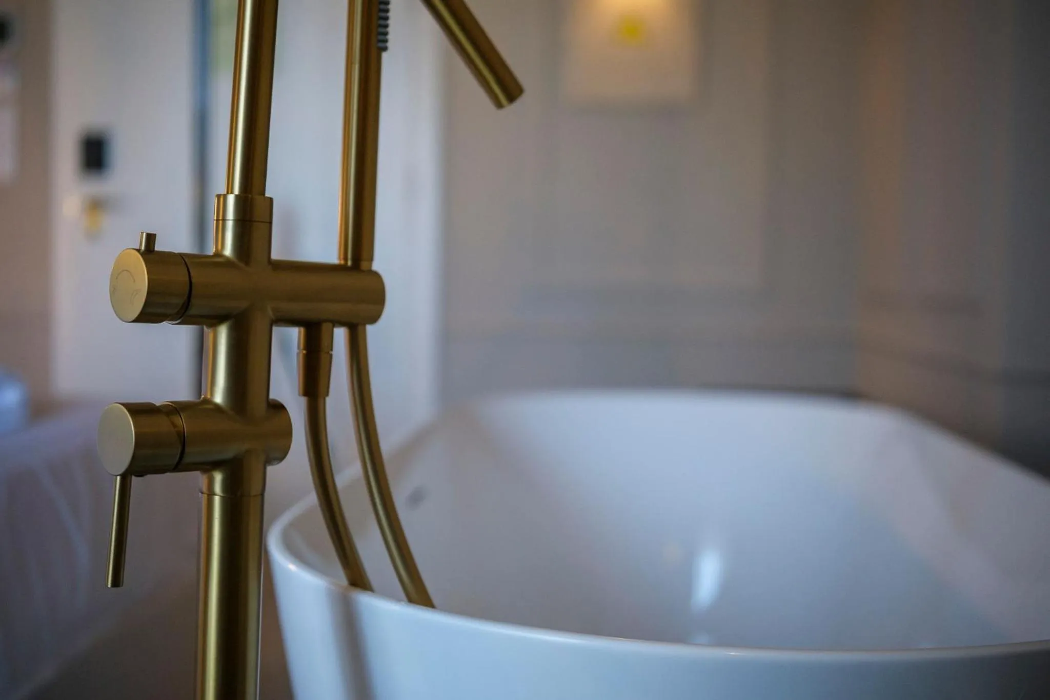 Bath in Azores Book Hotel