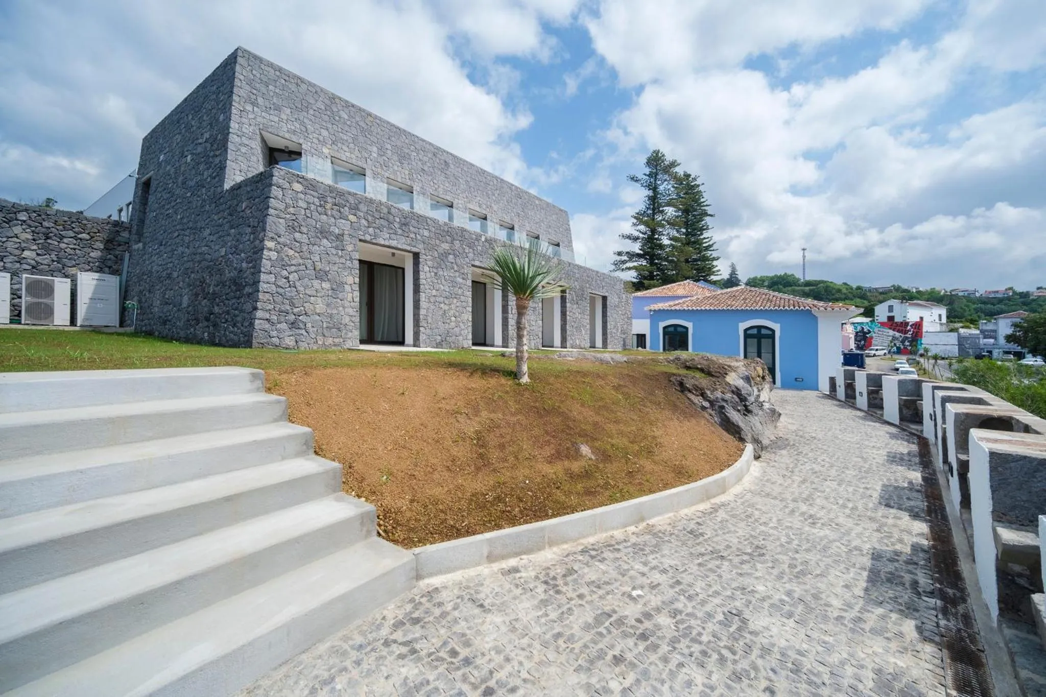 Property building in Azores Book Hotel