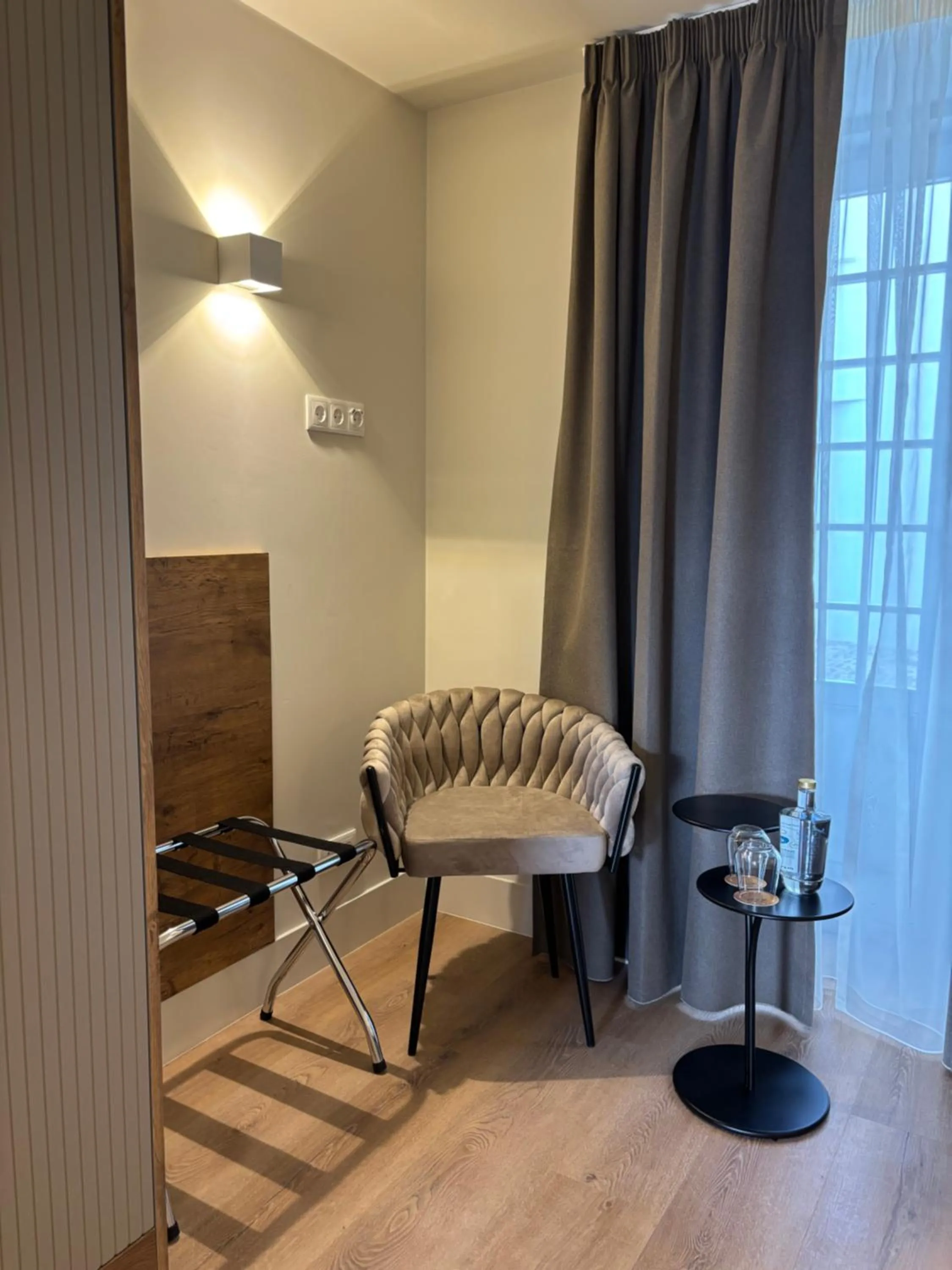 Decorative detail in Azores Book Hotel