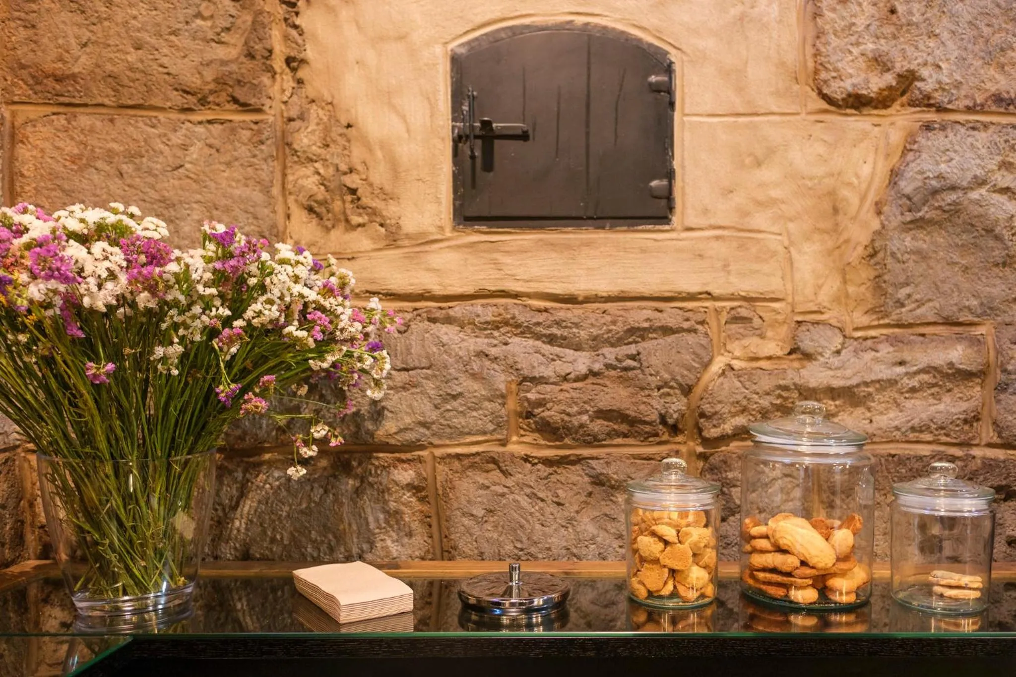 Food in Azores Book Hotel