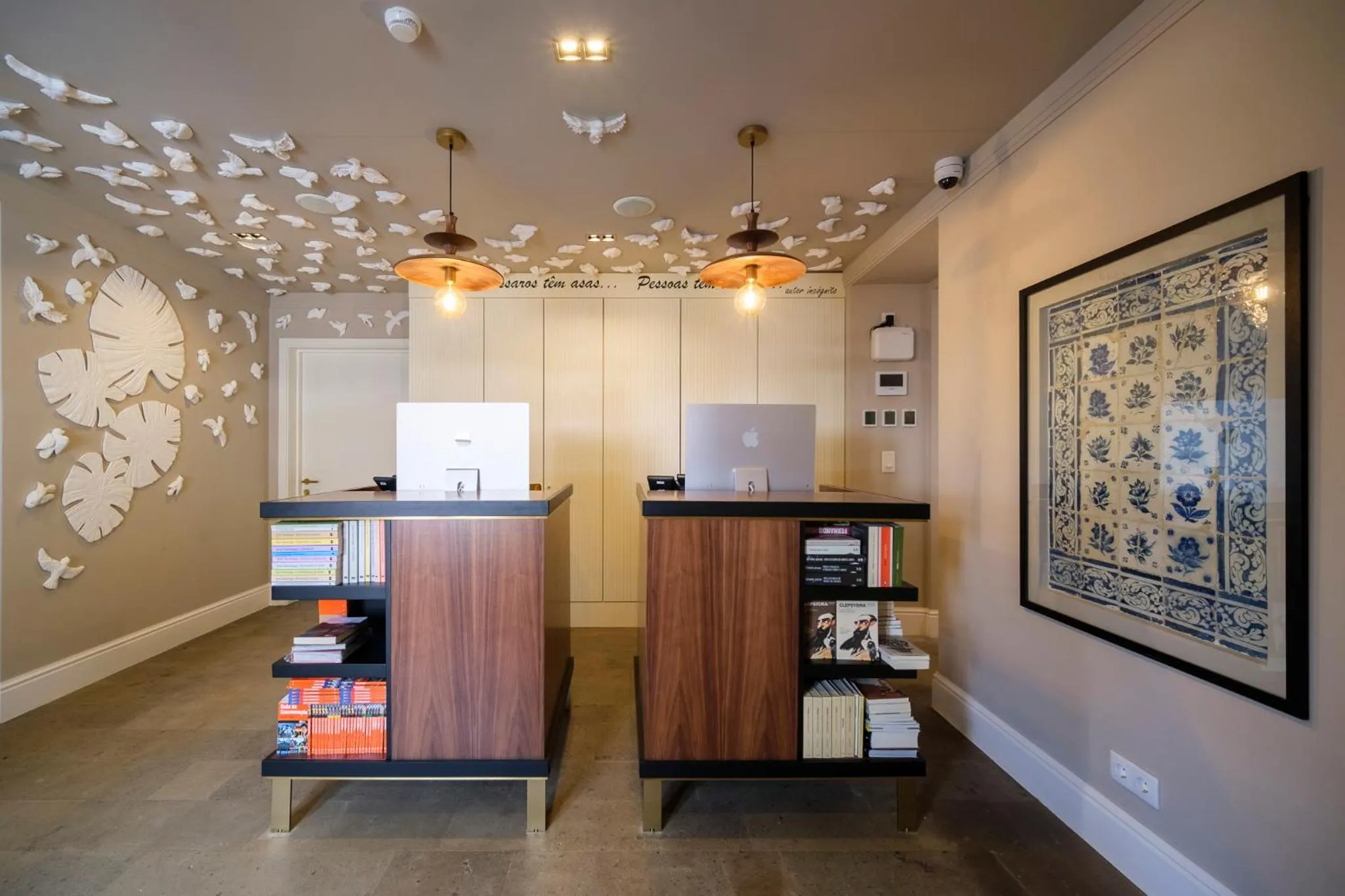 Property building in Azores Book Hotel