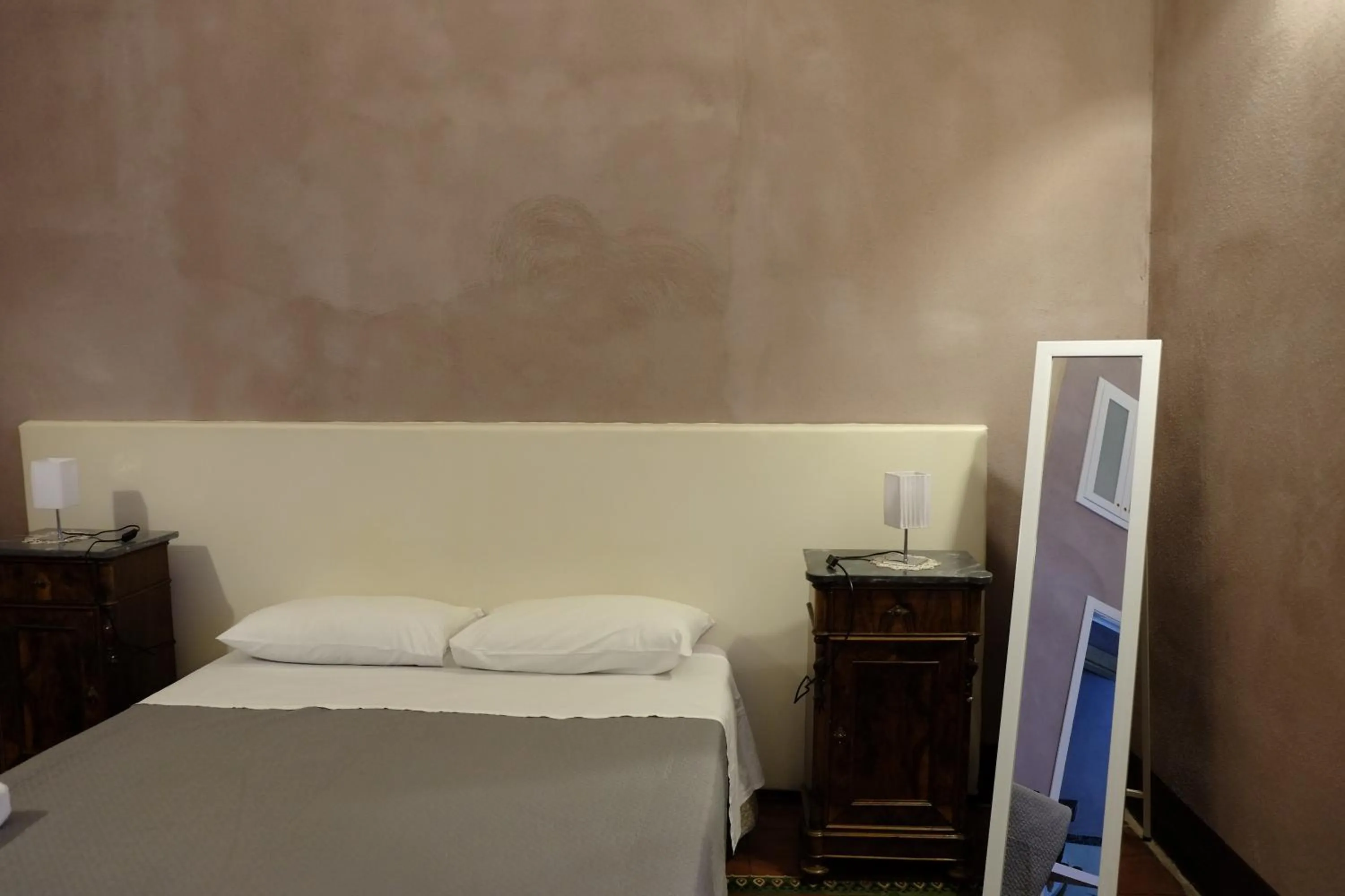 Bed in Domoikos