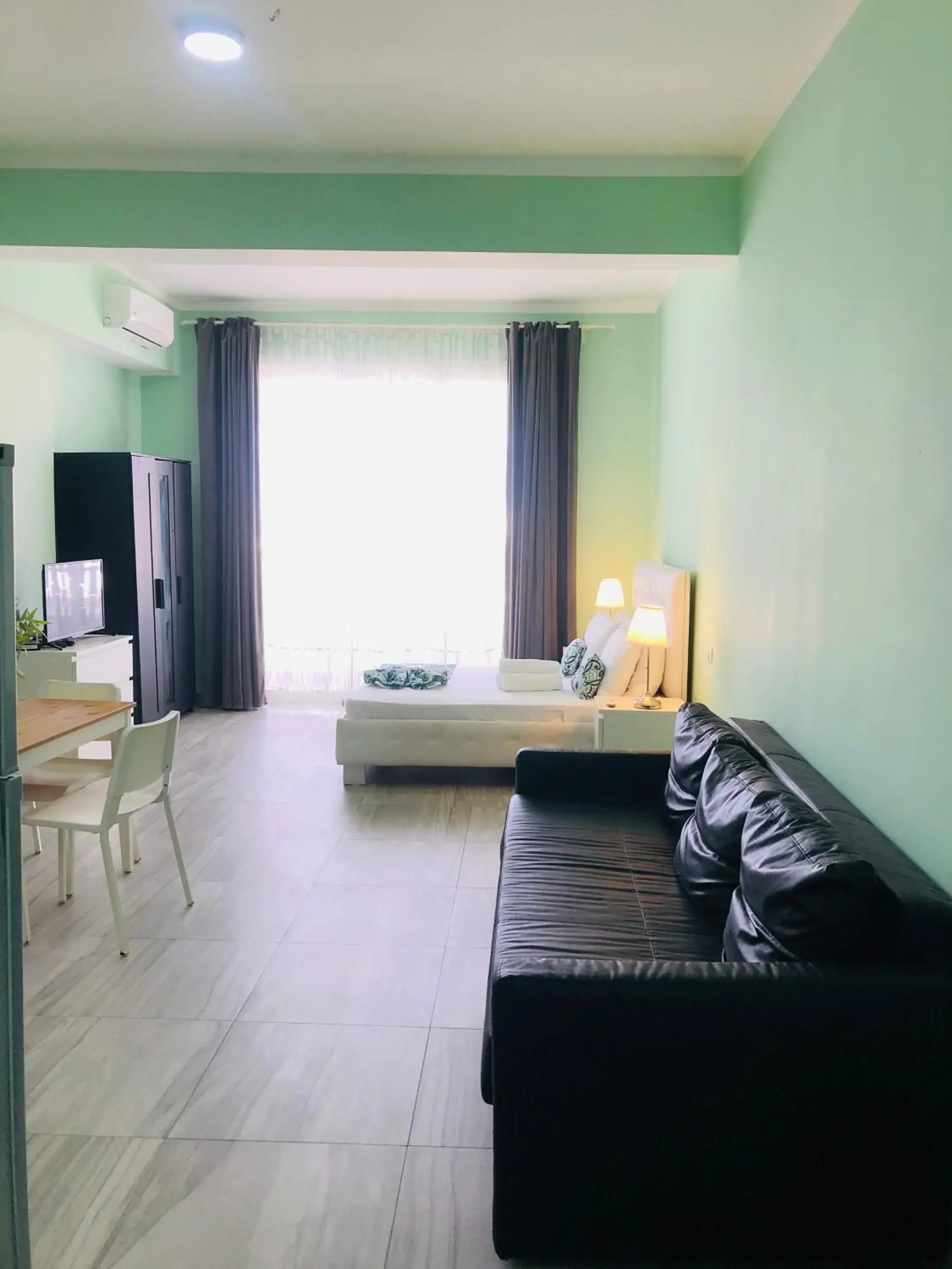 Bed in Ducassi Rooftop Pool Suites Beach Club and SPA Bed in Ducassi Rooftop Pool Suites Beach Club and SPA