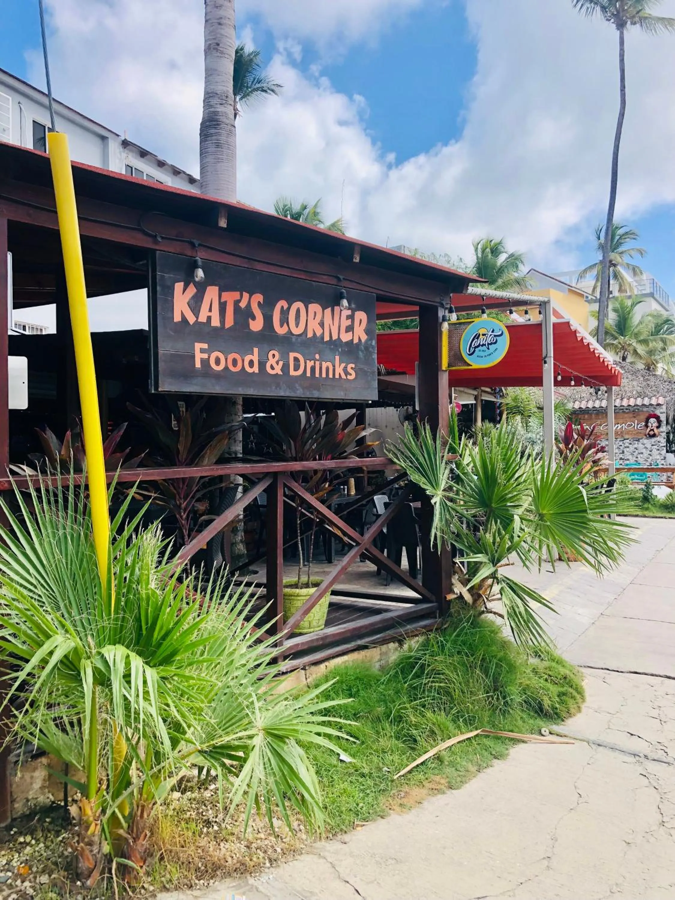 Property Building in Ducassi Rooftop Pool Suites Beach Club and SPA