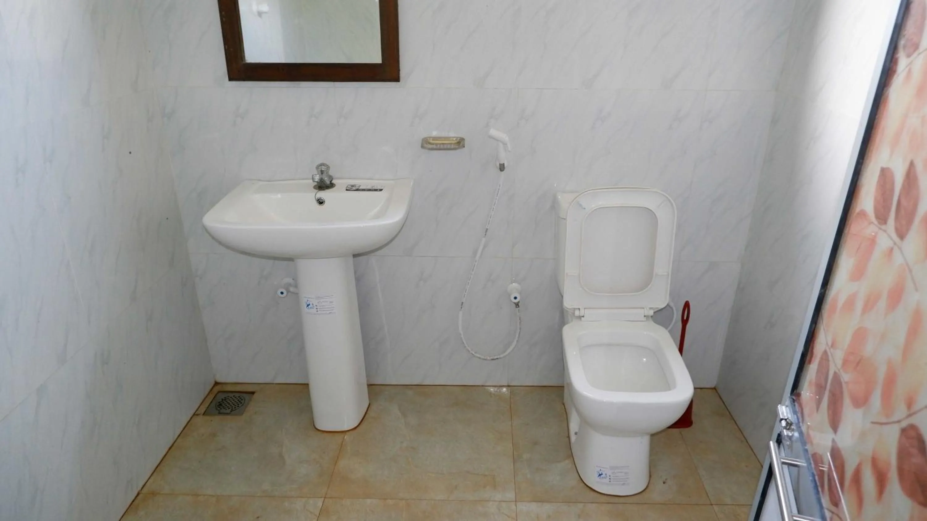 Toilet in Attale Resort
