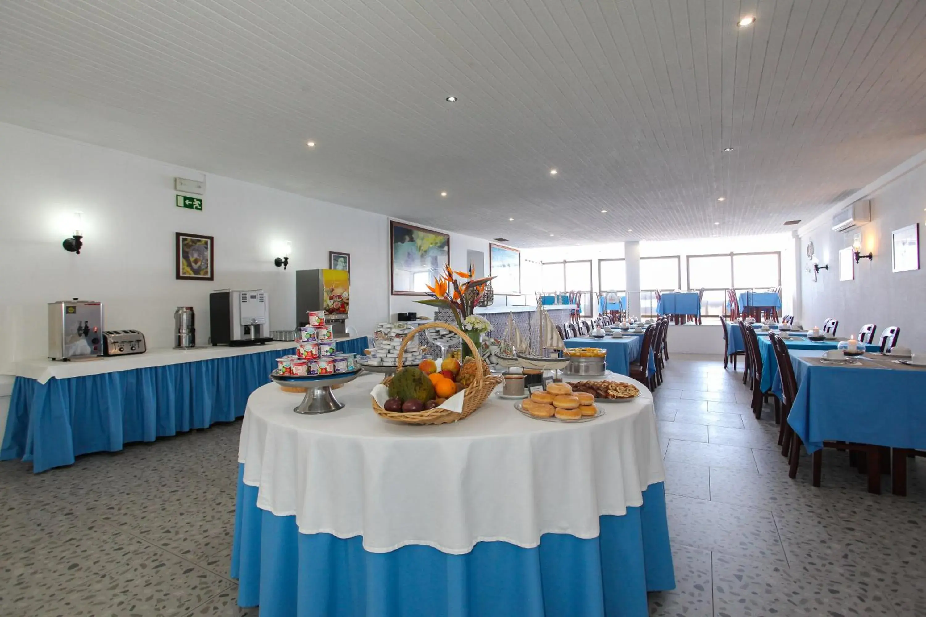 Restaurant/places to eat in Aparthotel Barracuda Restaurant/places to eat in Aparthotel Barracuda