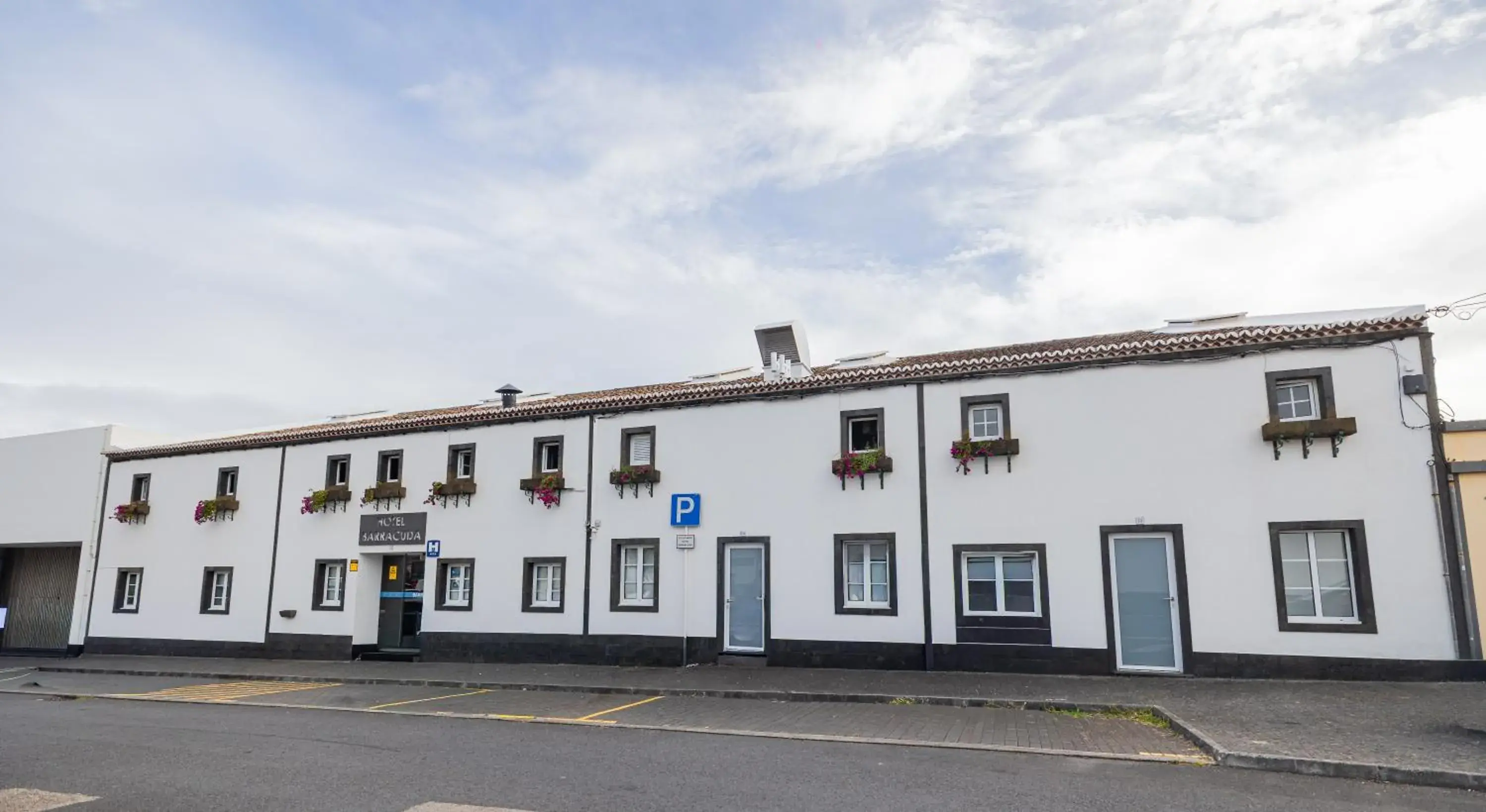 Property building in Aparthotel Barracuda Property building in Aparthotel Barracuda