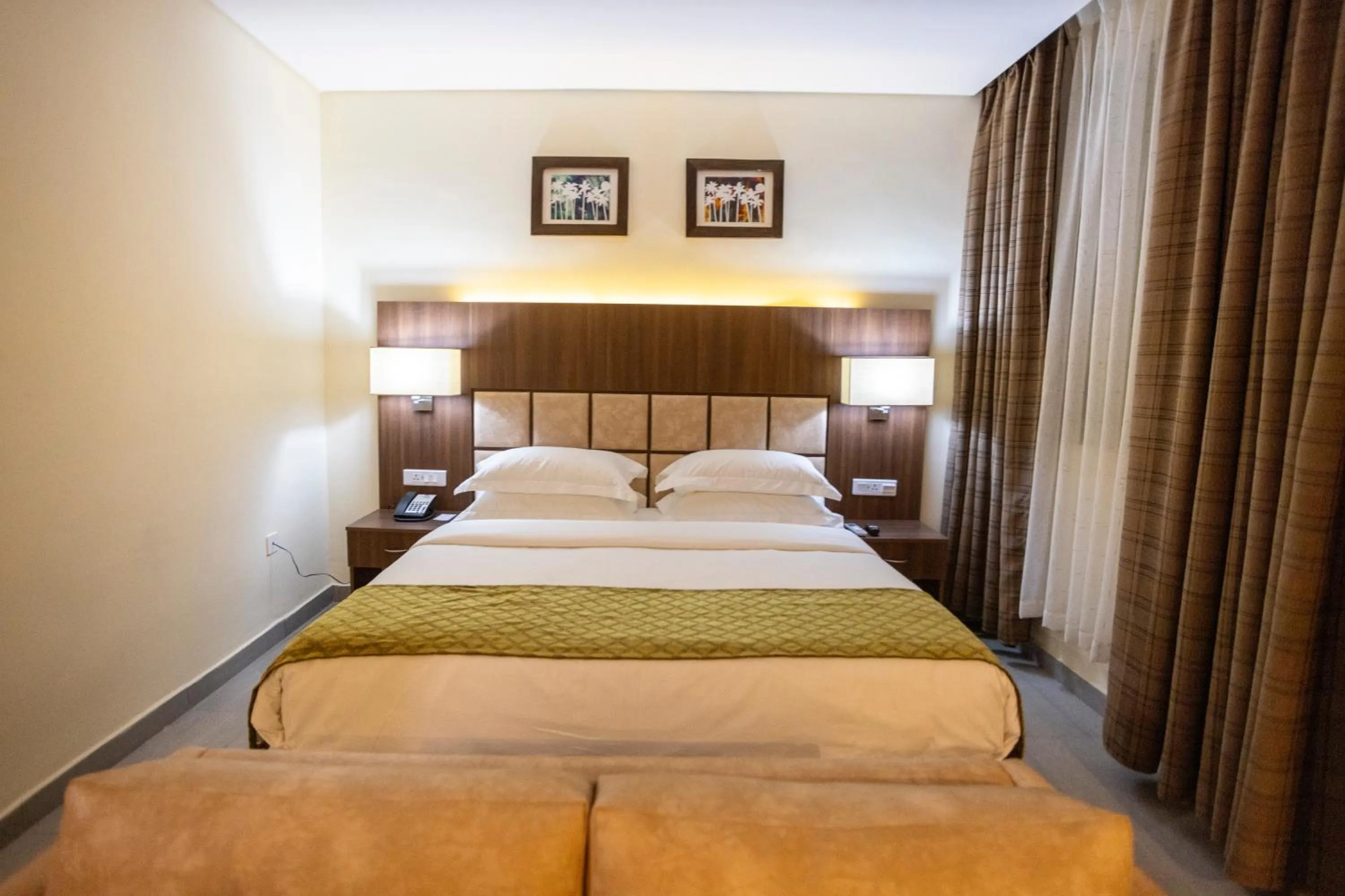 Bed in Jogor Hotel Ibadan