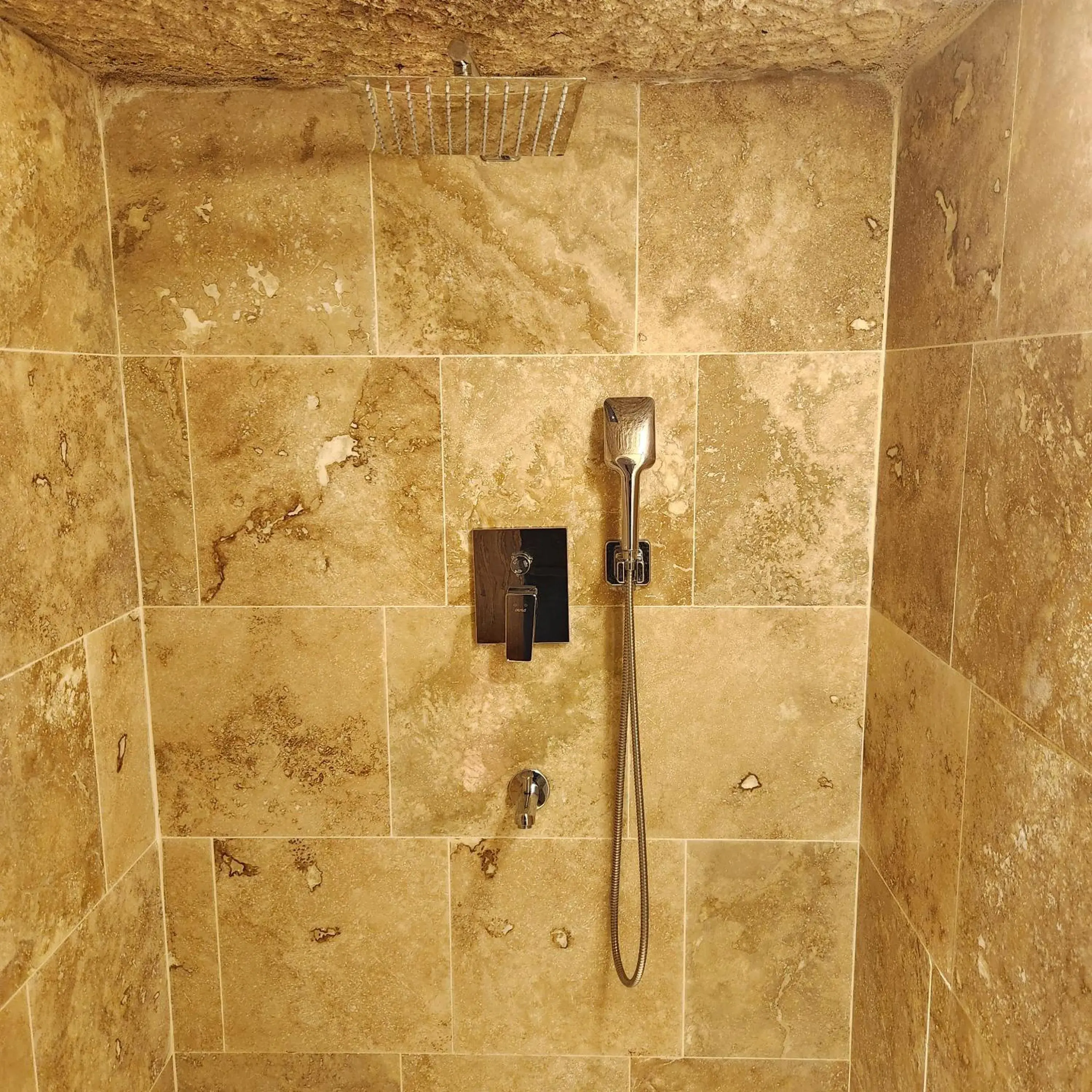 Shower in Memories Cave House Adults Only Plus 12 Shower in Memories Cave House Adults Only Plus 12