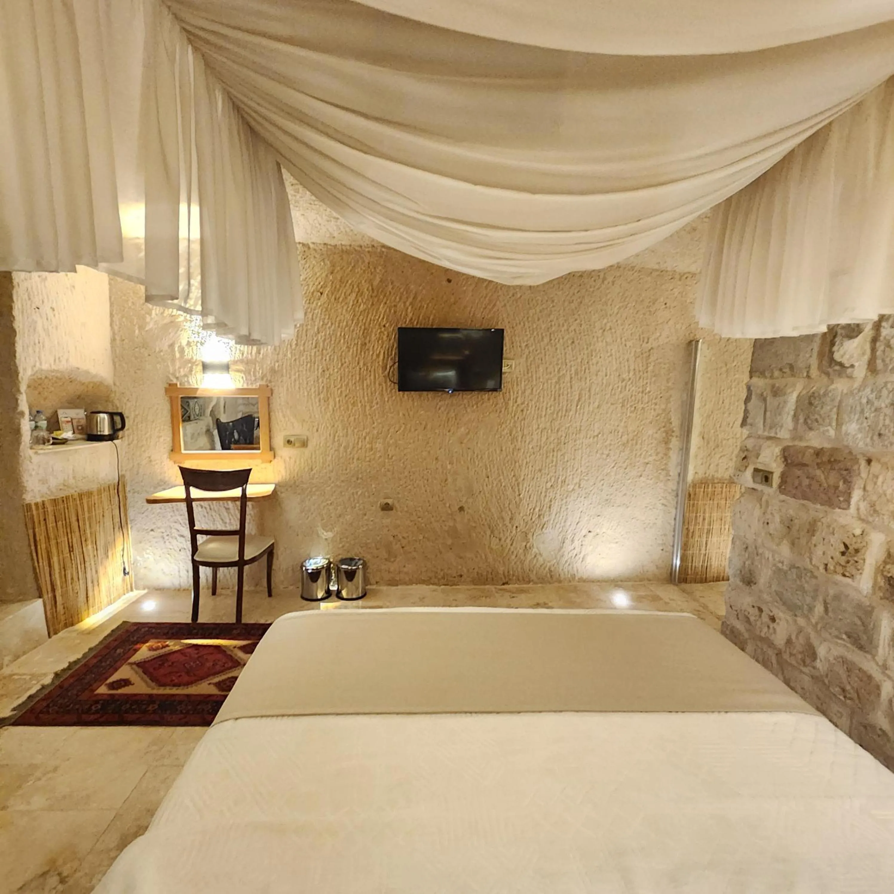 Bed in Memories Cave House Adults Only Plus 12