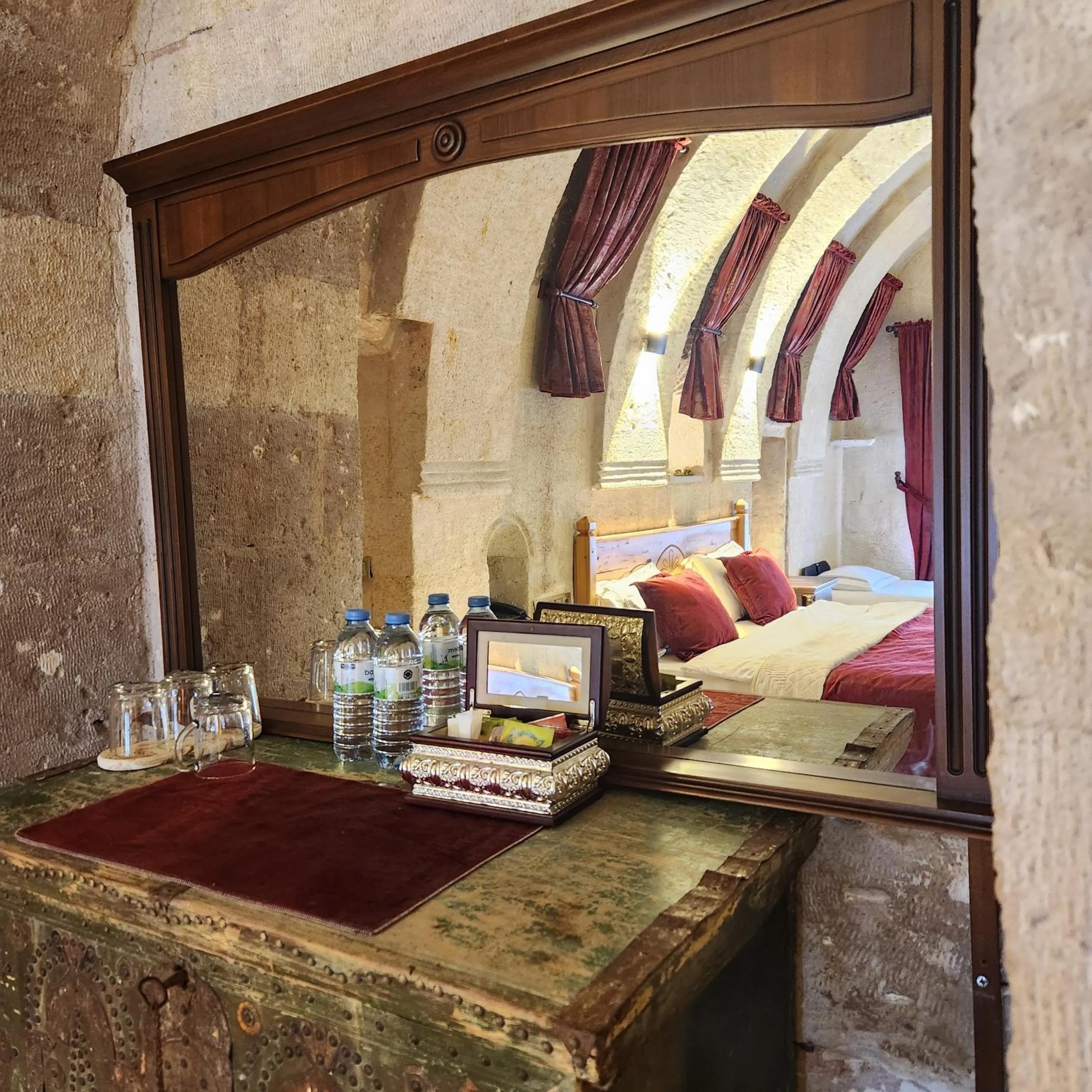 Coffee/tea facilities, Bed in Memories Cave House Adults Only Plus 12