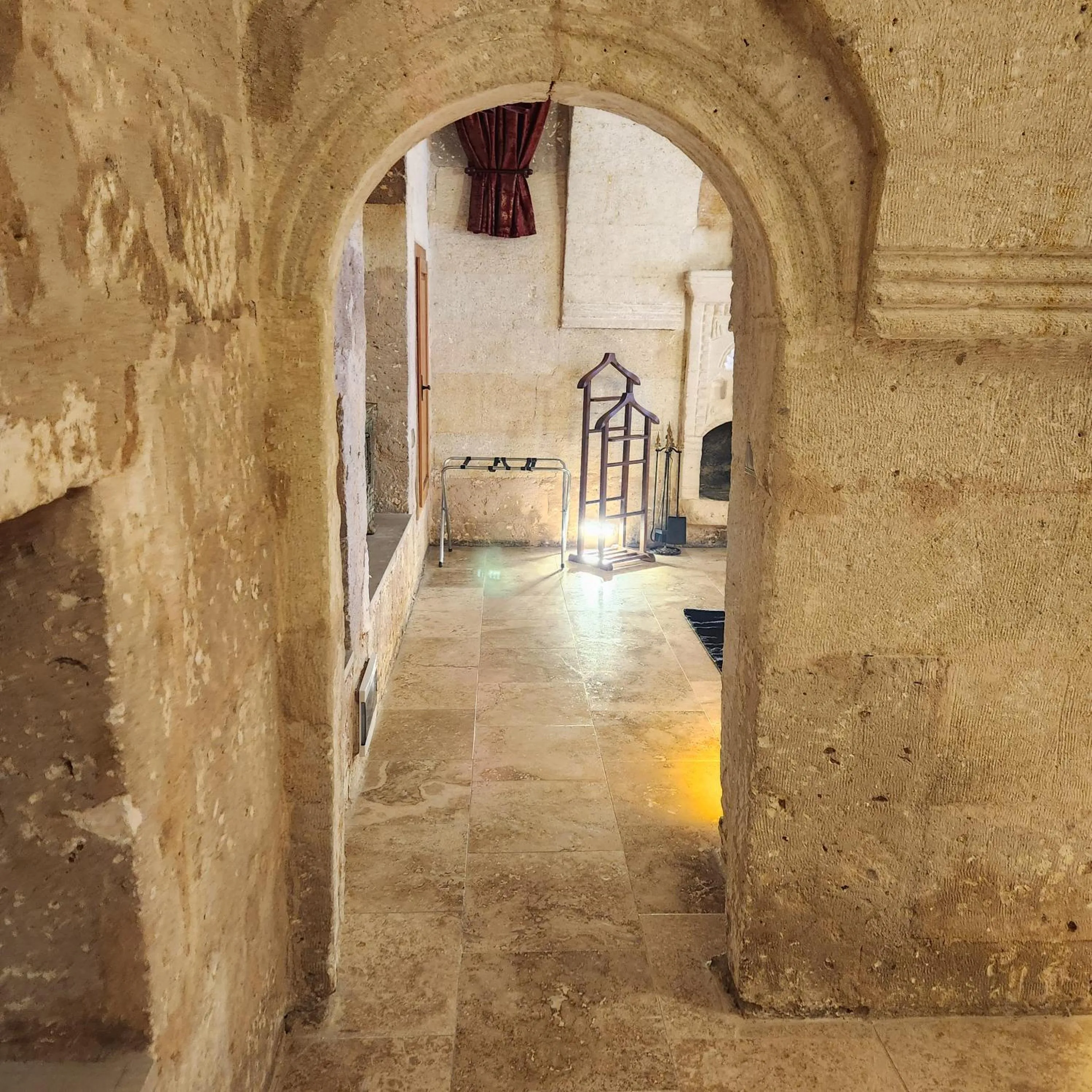 Photo of the whole room in Memories Cave House Adults Only Plus 12