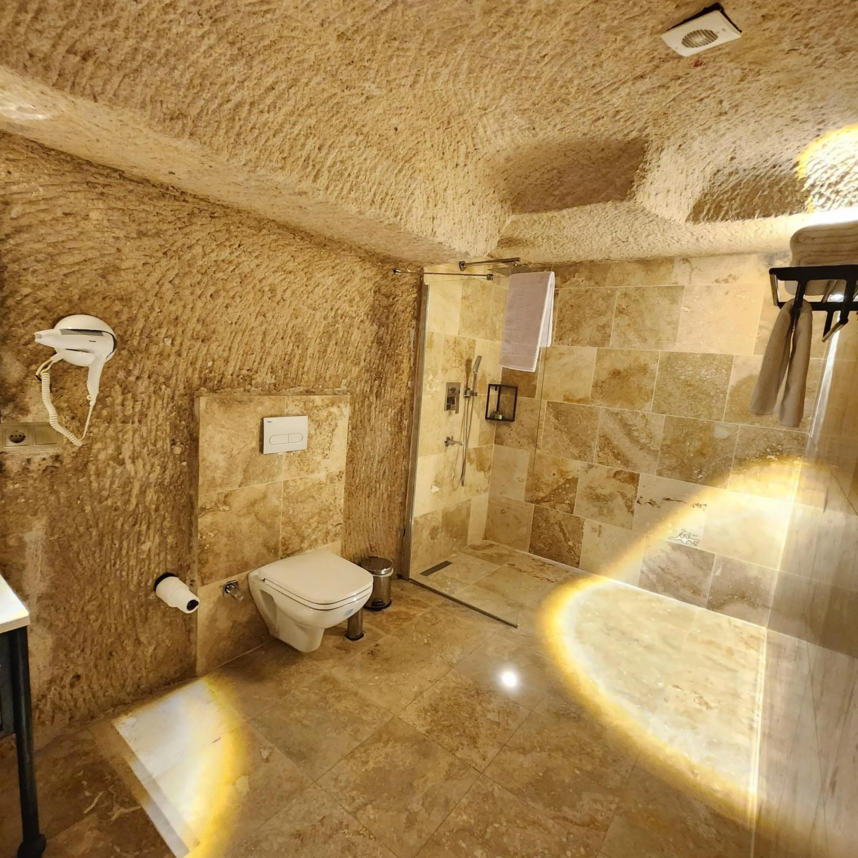Bathroom in Memories Cave House Adults Only Plus 12