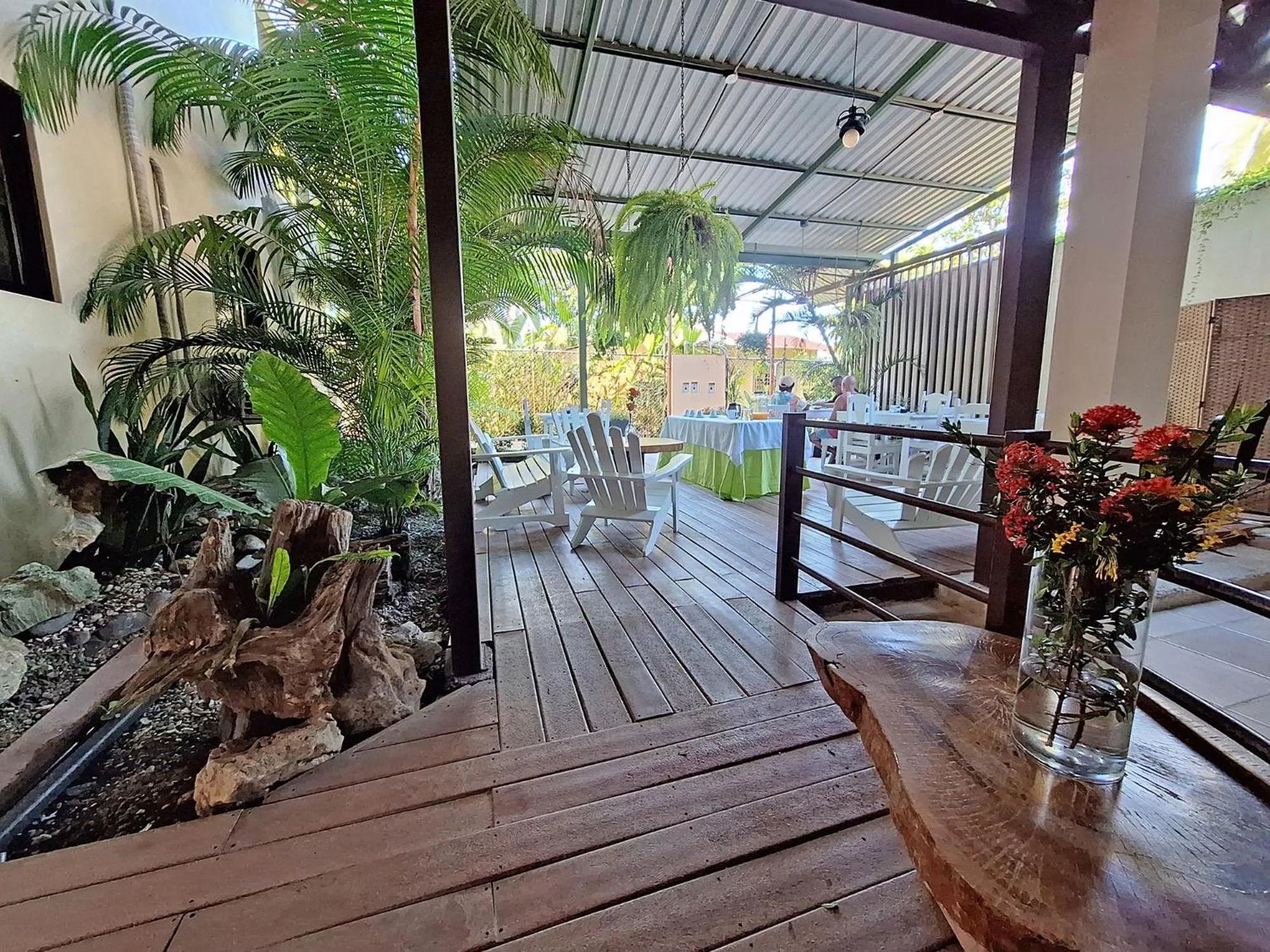Dining area in Infiniti Hotel