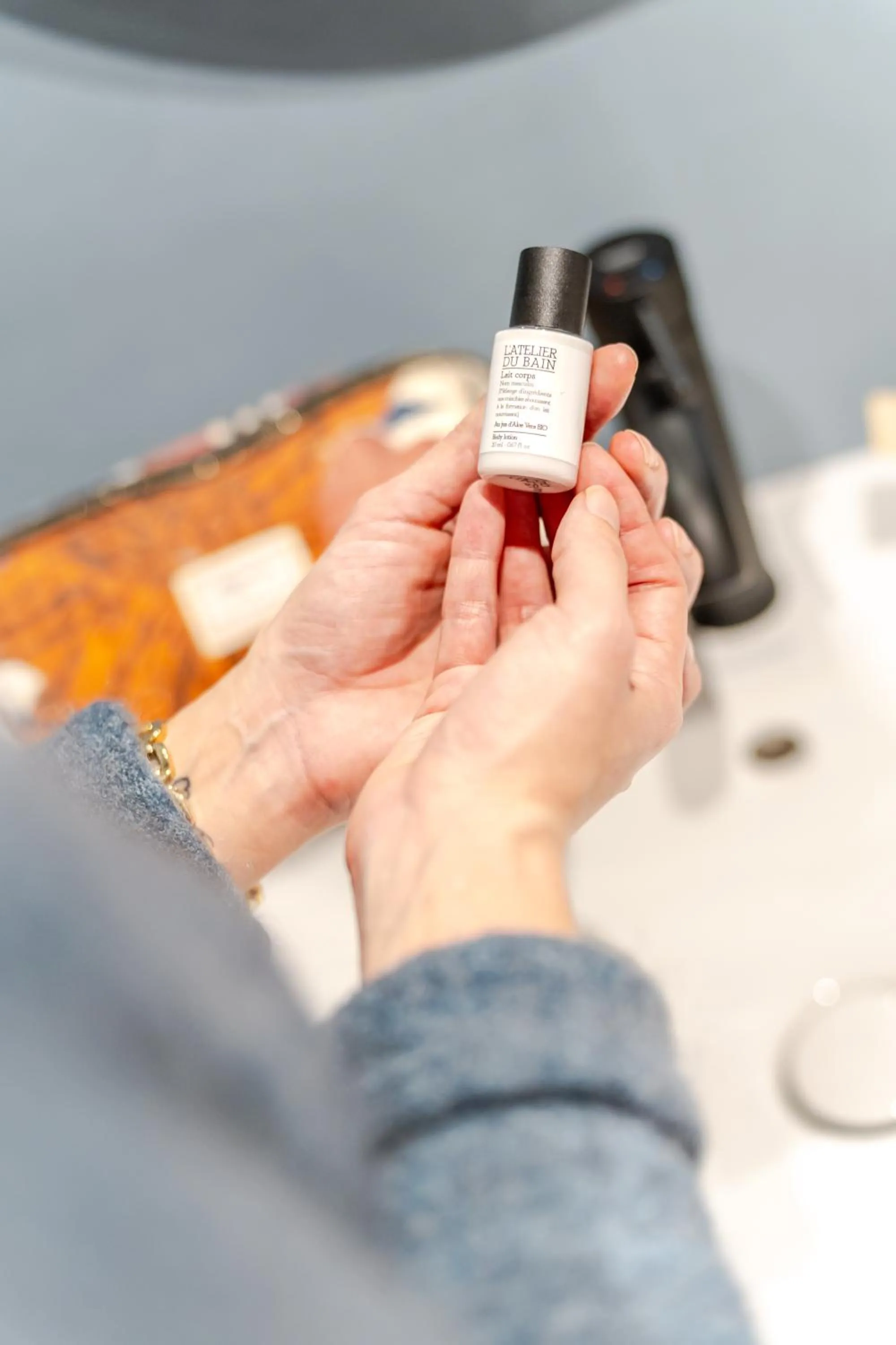 Bathroom in Hôtel AKENA Serris - Val d'Europe
