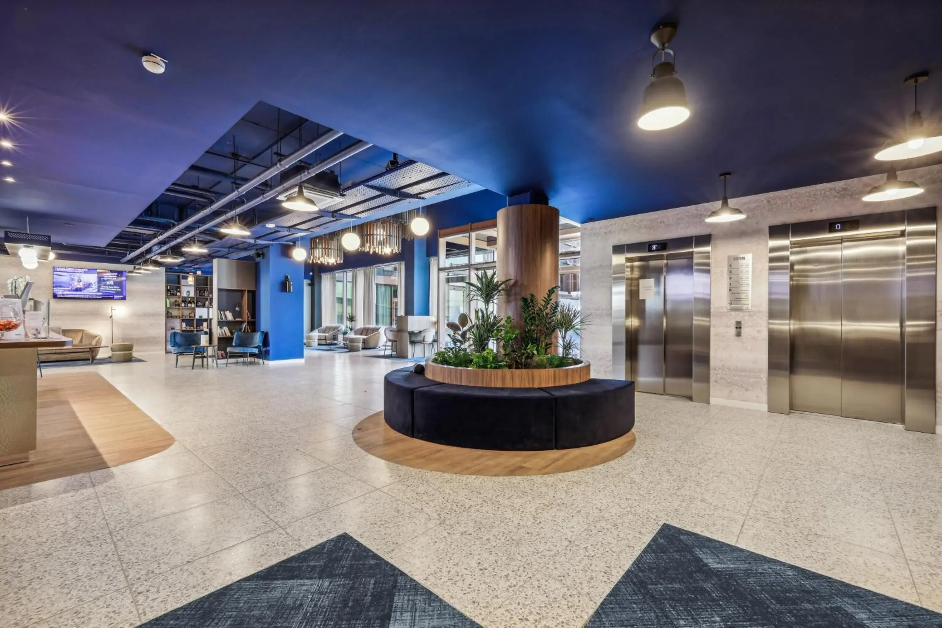 Lobby or reception in Hôtel AKENA Serris - Val d'Europe Lobby or reception in Hôtel AKENA Serris - Val d'Europe