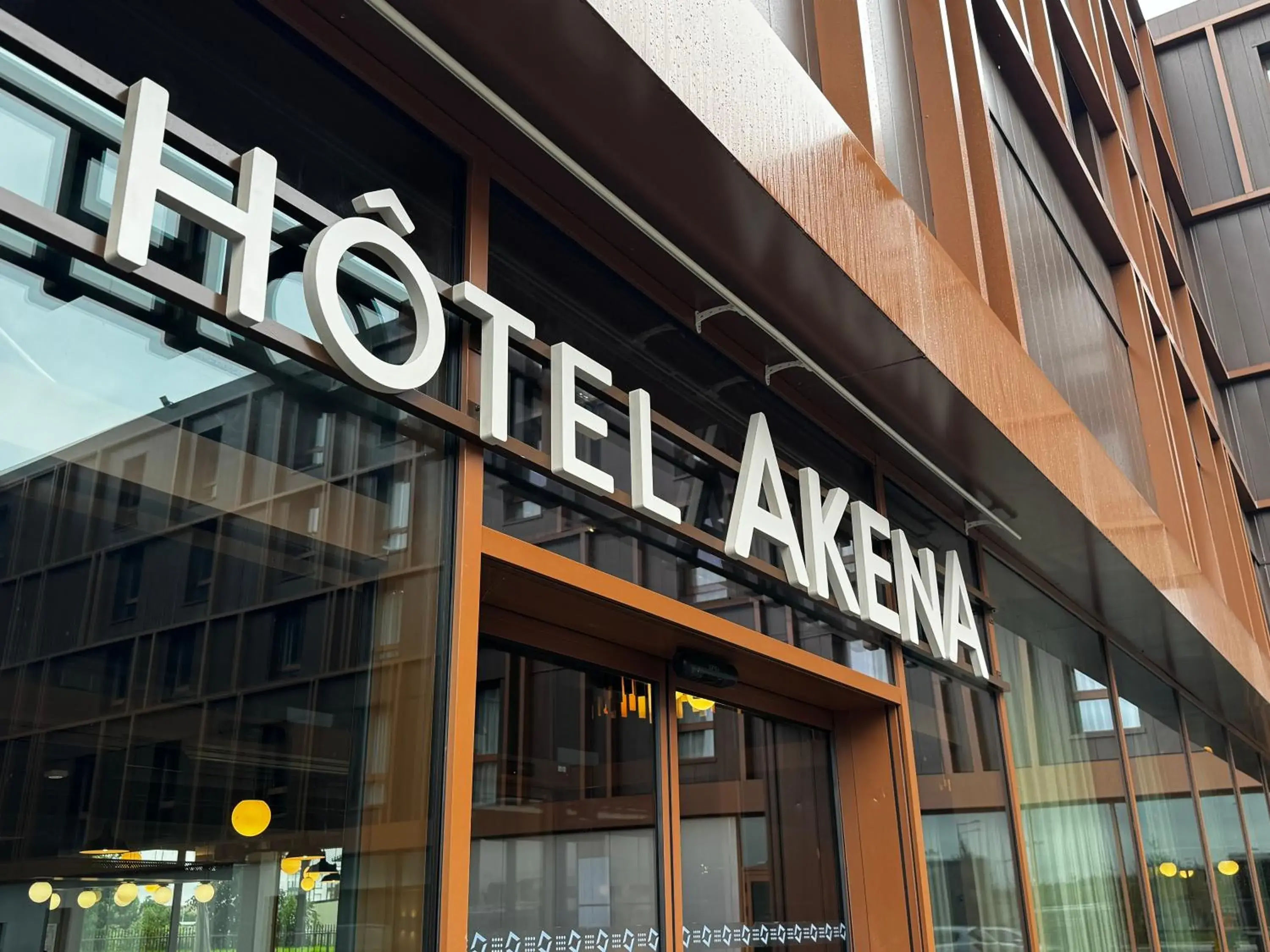 Property building in Hôtel AKENA Serris - Val d'Europe Property building in Hôtel AKENA Serris - Val d'Europe