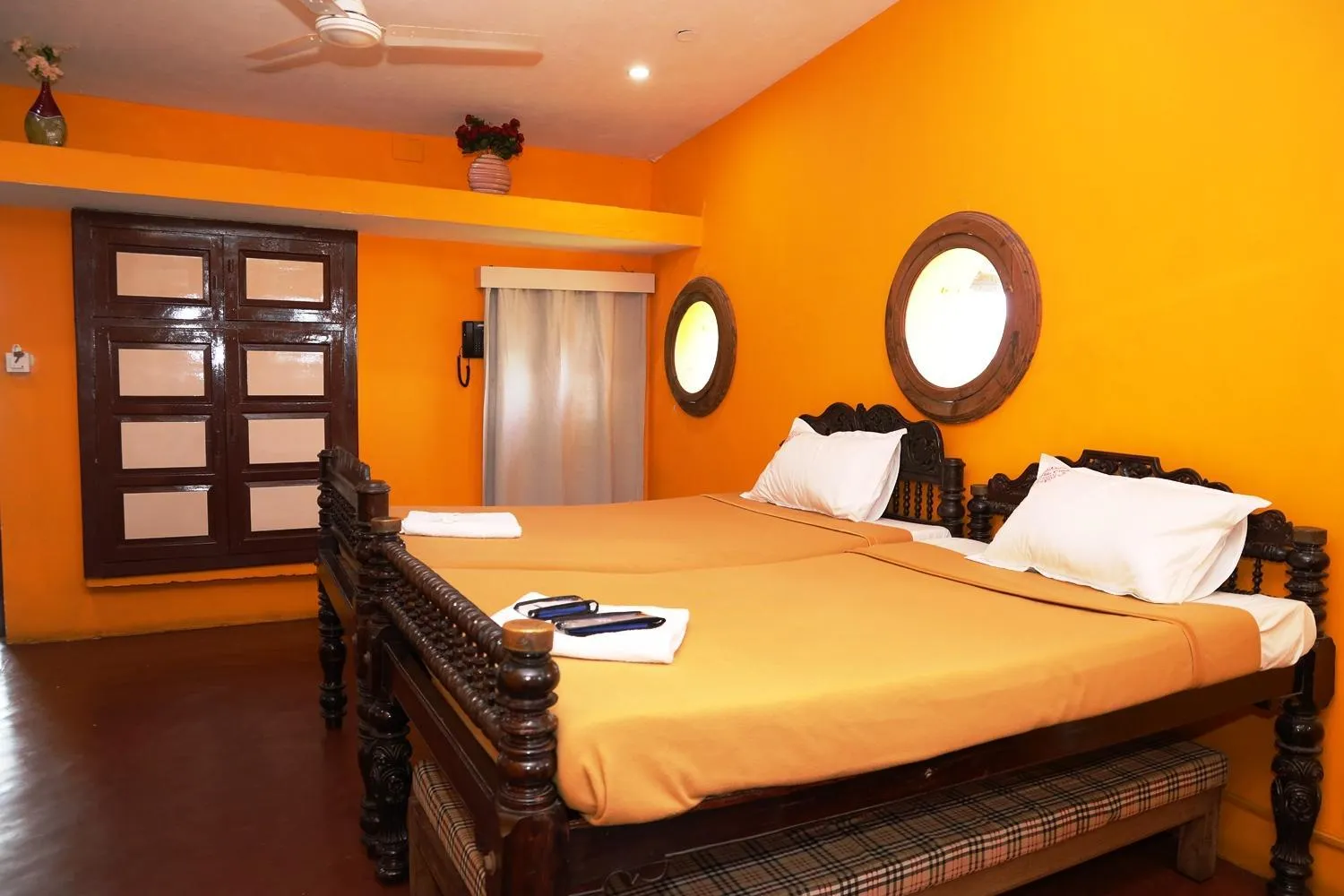 Bed in LA VILLA CREOLE